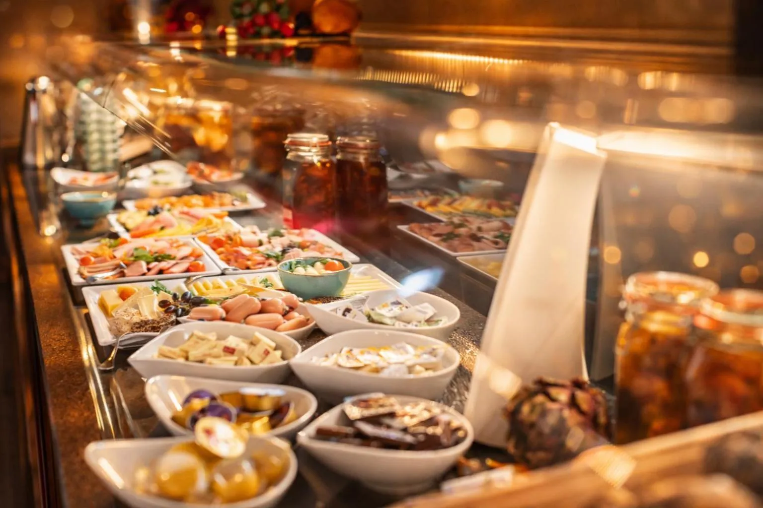 Breakfast in Hotel Sonne