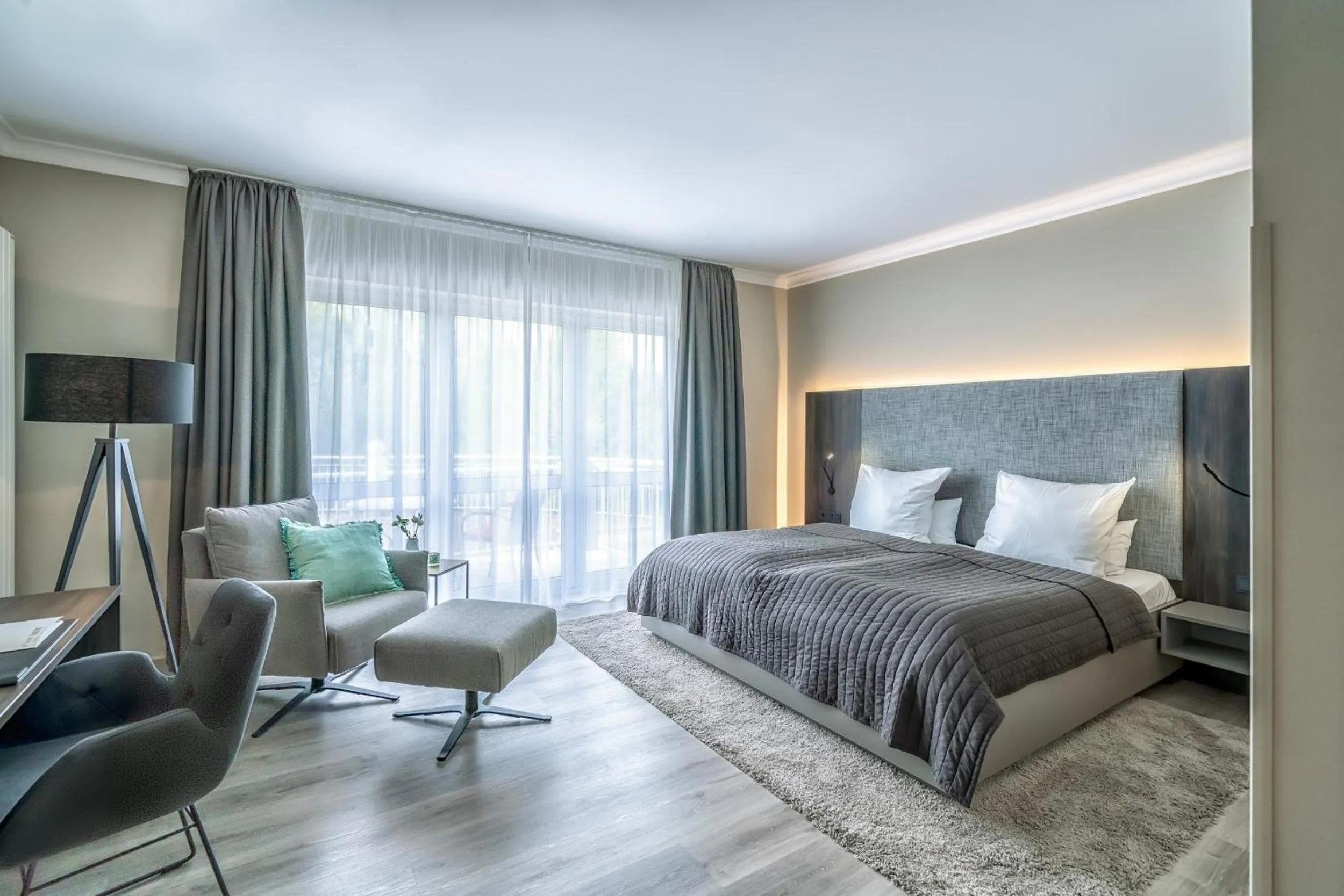 Bedroom, Bed in Hotel Sonne