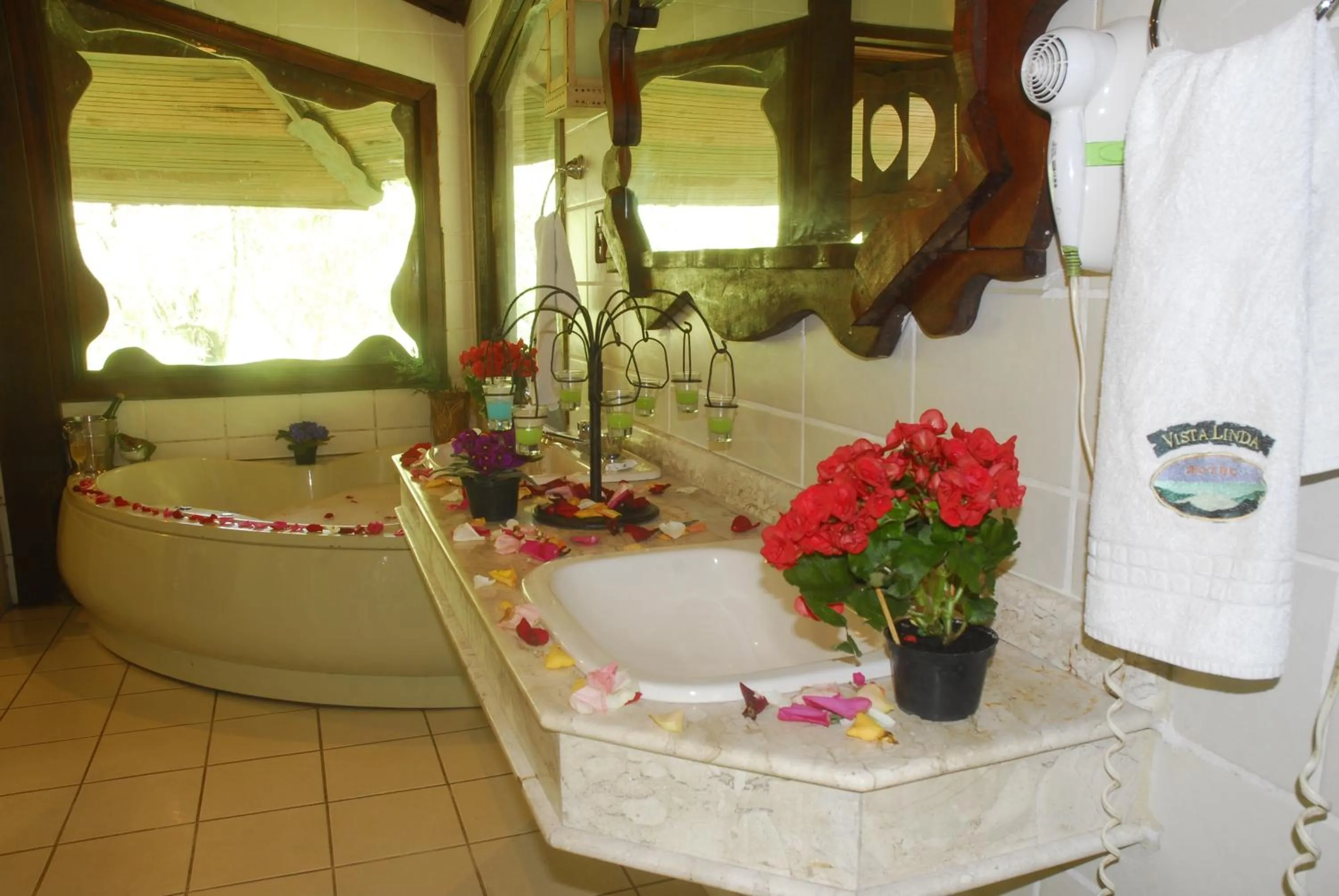 Bathroom in Vista Linda Hotel