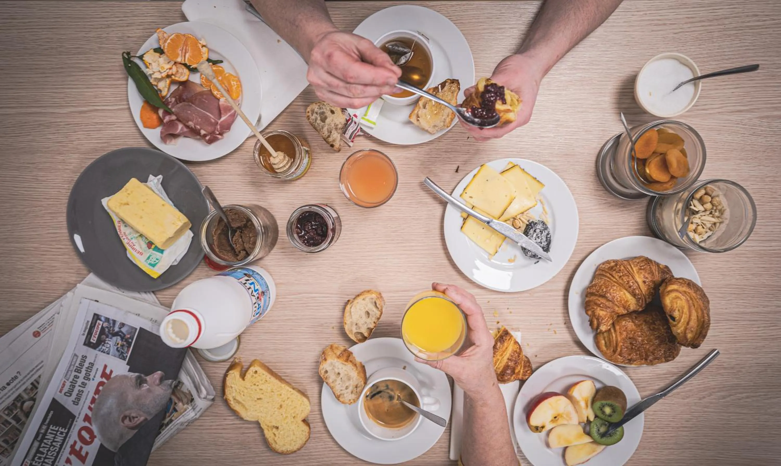 Buffet breakfast in Hotel - Restaurant Les 3 Piliers