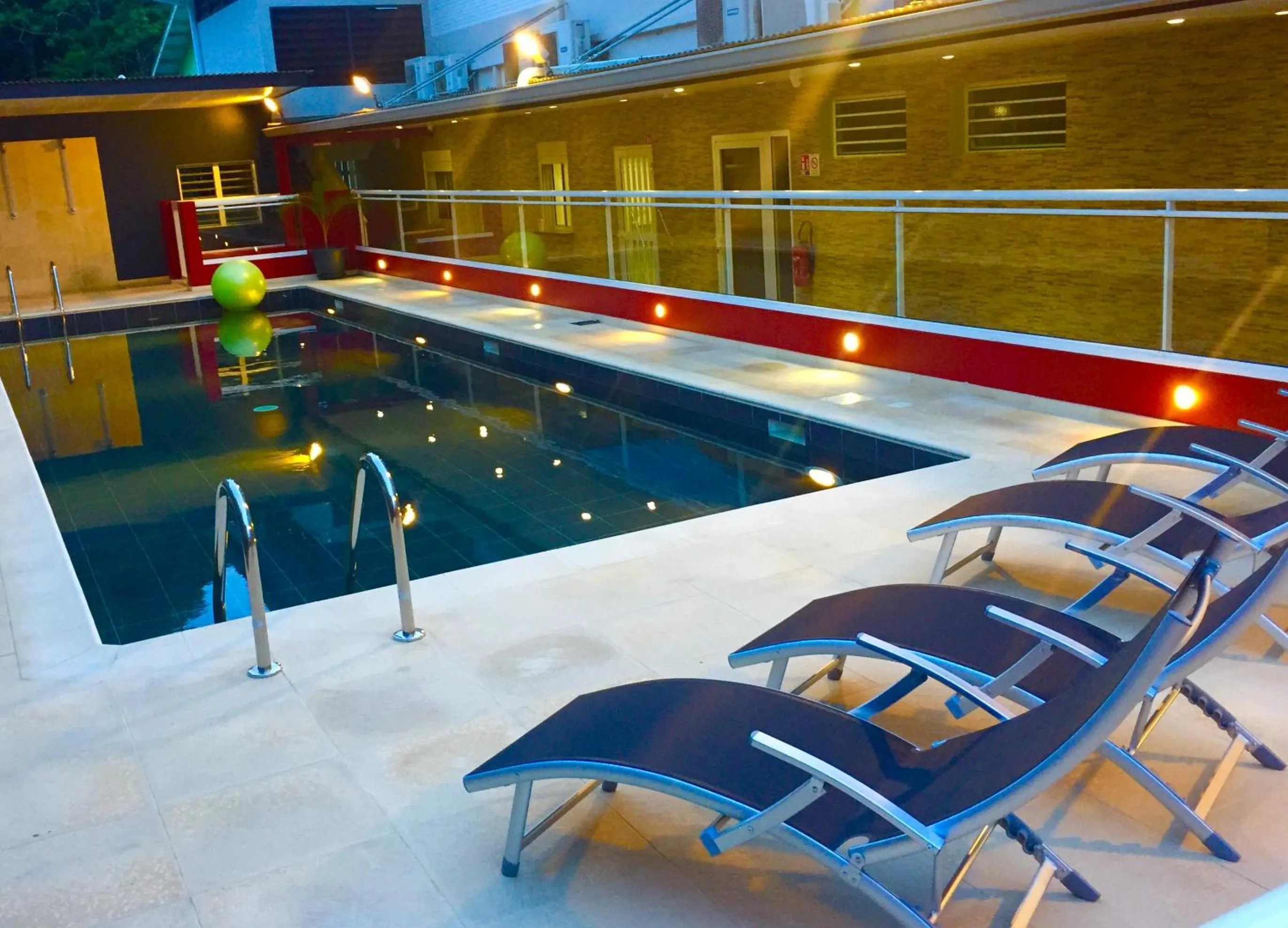 Swimming pool in L'Eskale Guyane