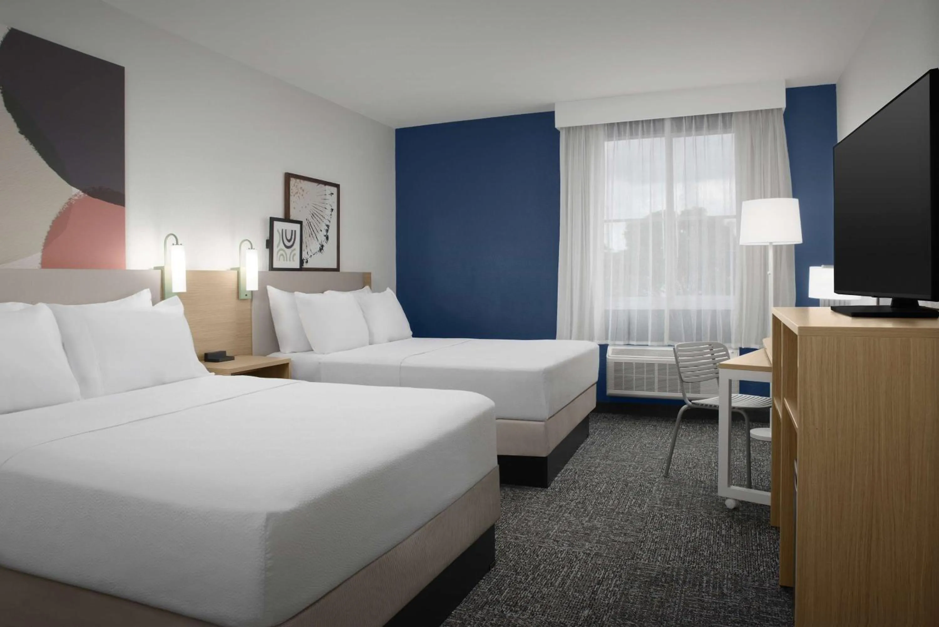 Bed in Spark by Hilton Miami Doral