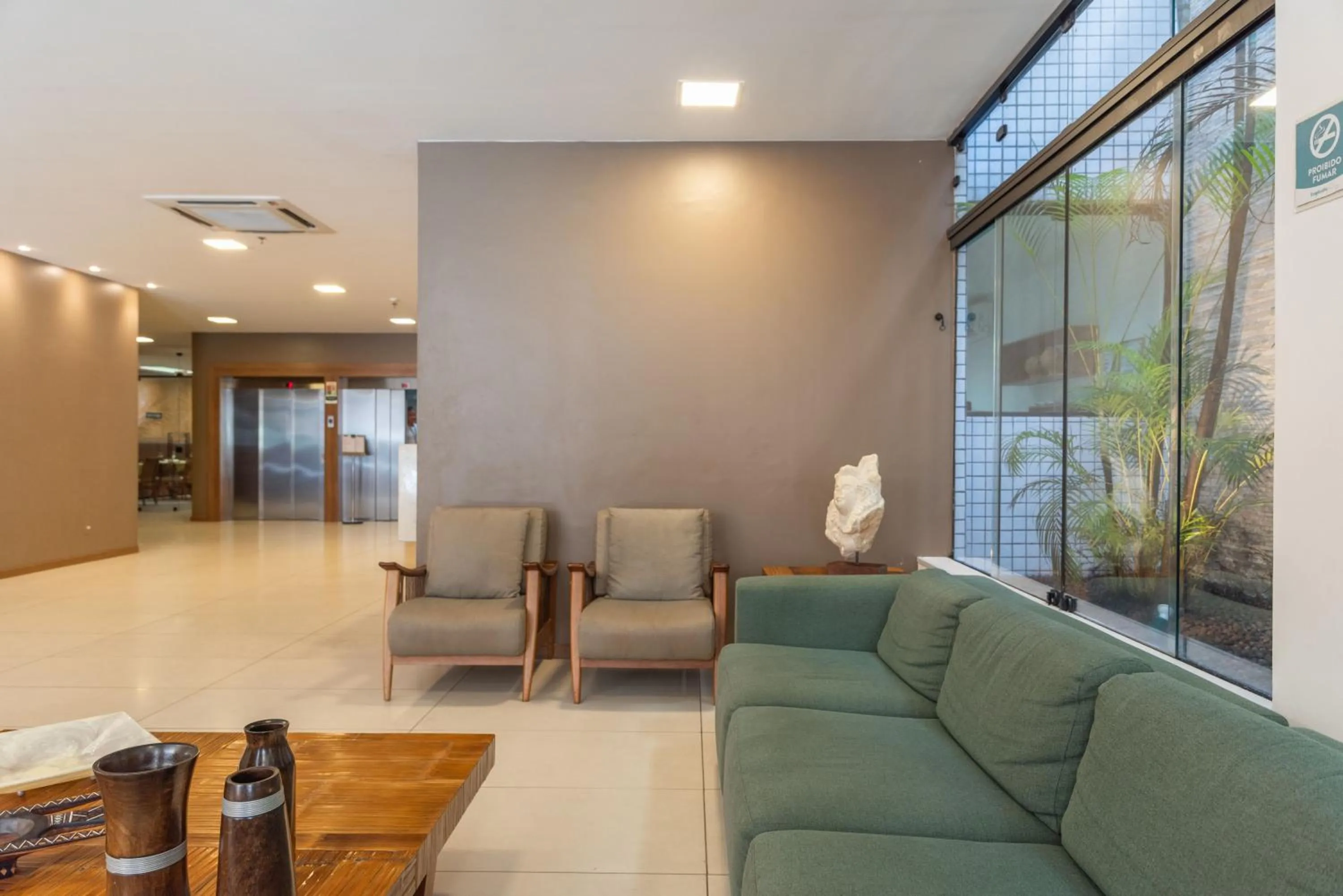 Lobby or reception in Palms Ponta Verde by Tropicalis