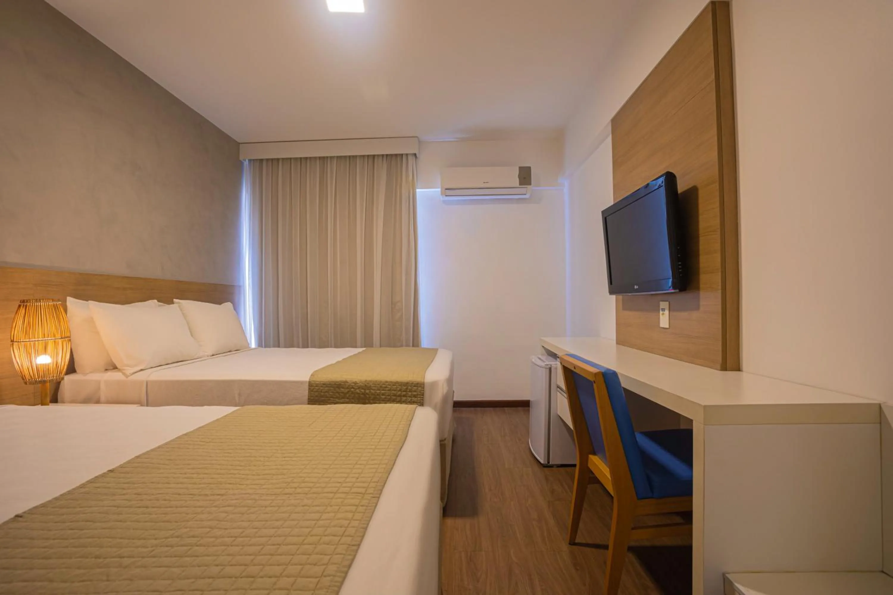 Bed in Palms Ponta Verde by Tropicalis