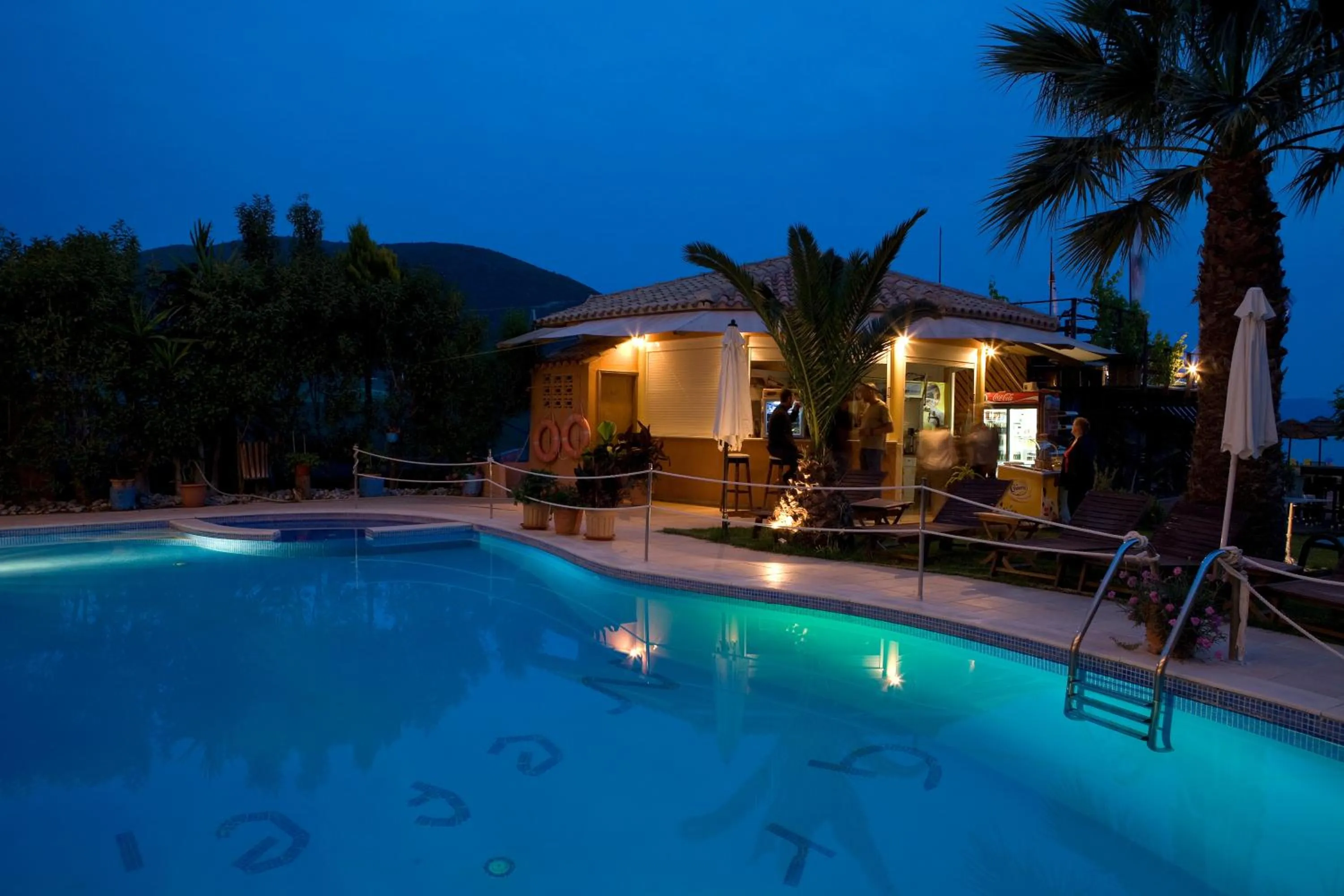 Night in Hotel Grand Nefeli