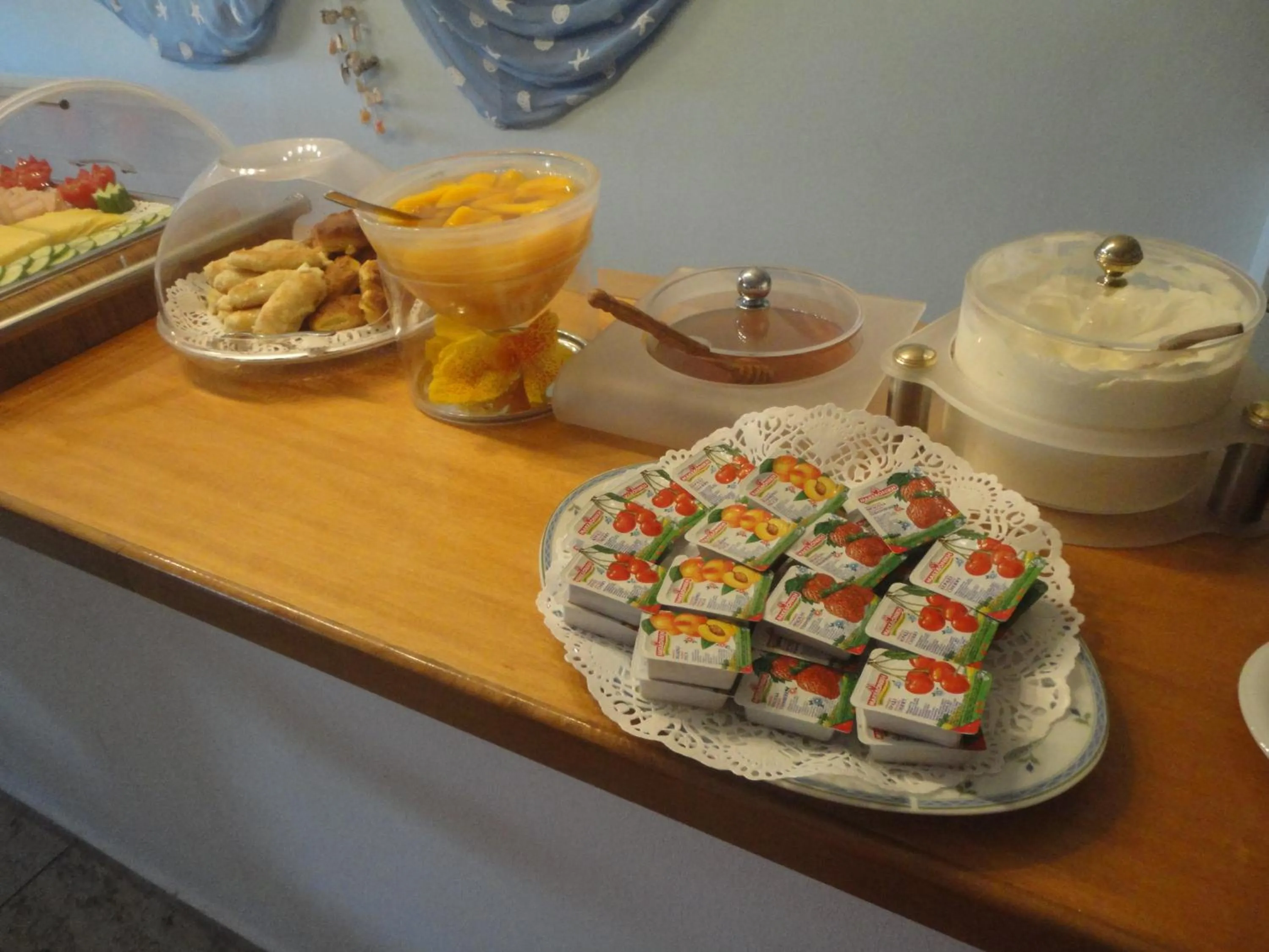 Food in Hotel Grand Nefeli