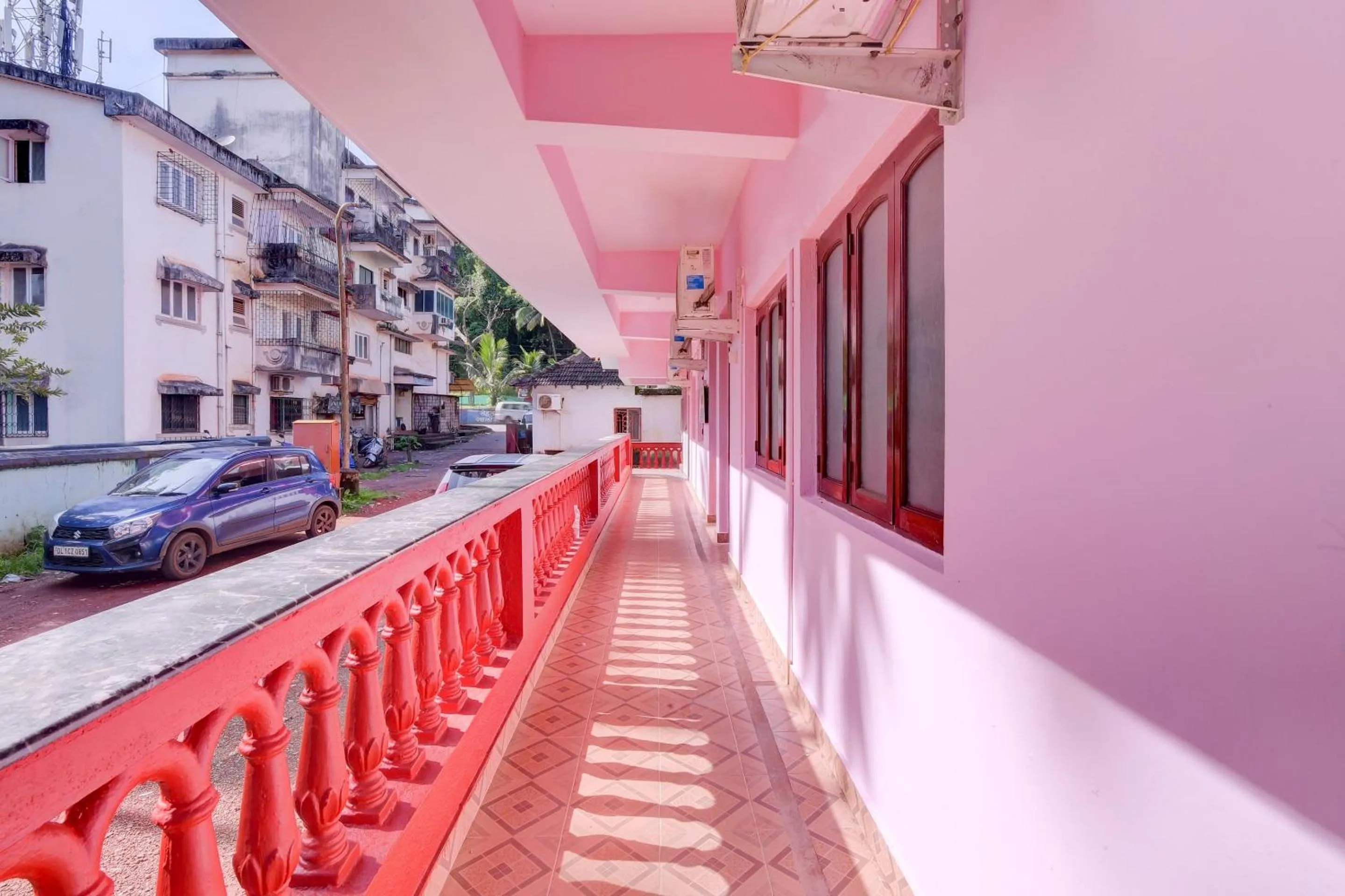 Lobby or reception in Hotel O Omkar Guest House Near Immaculate Conception Church