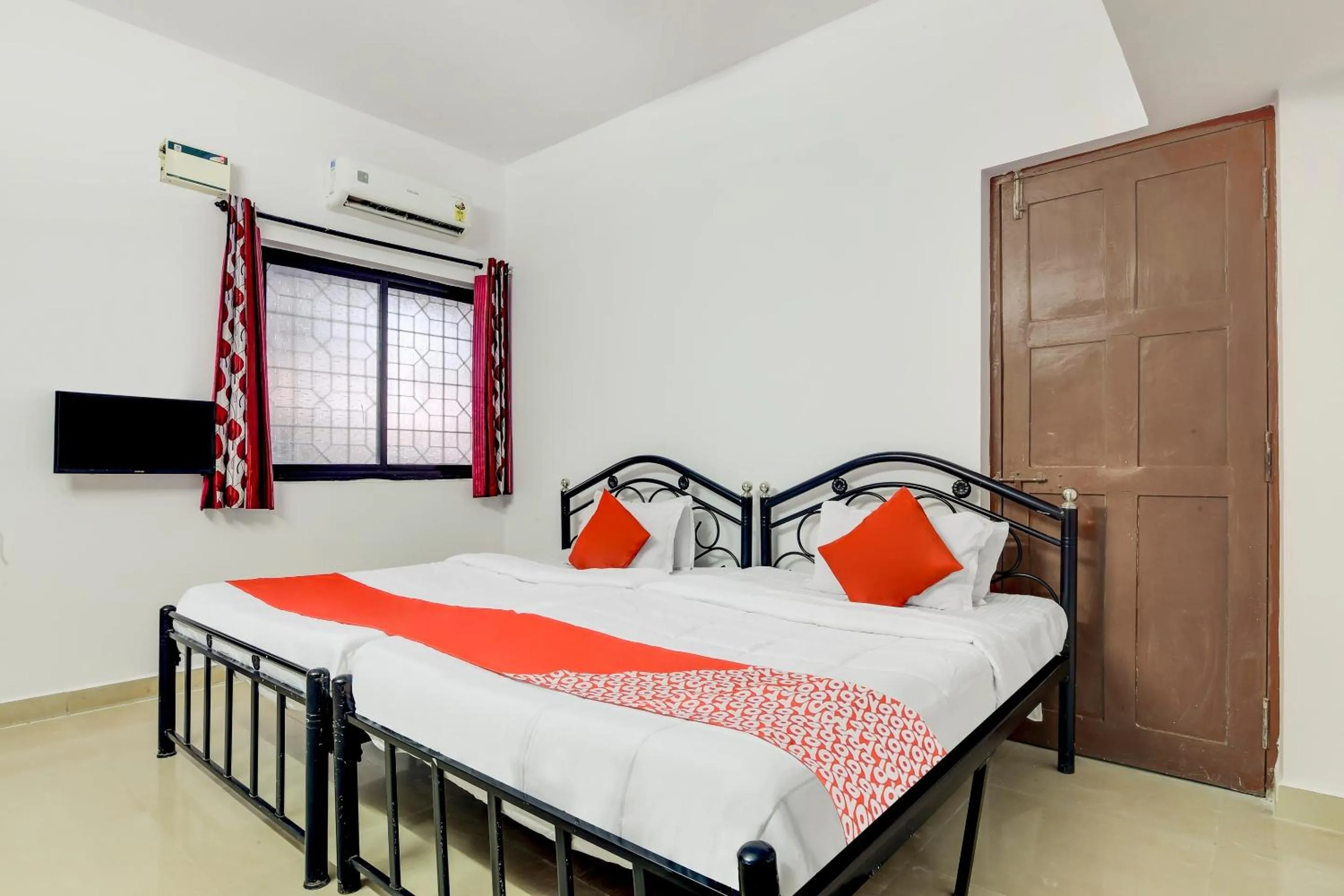 Bedroom, Bed in Hotel O Omkar Guest House Near Immaculate Conception Church
