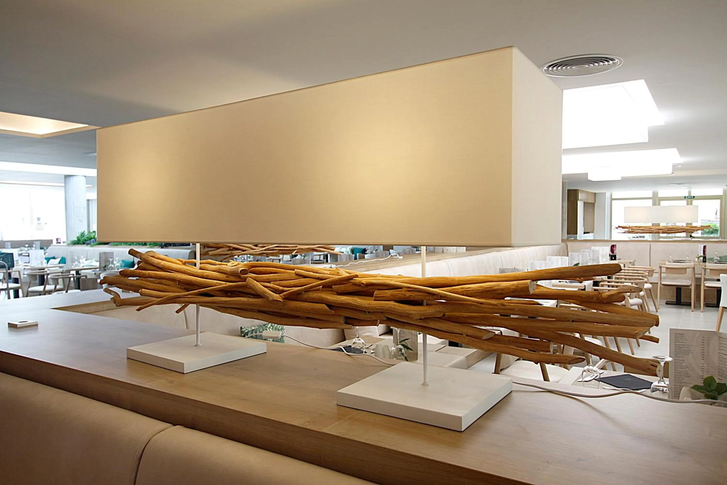 Restaurant/places to eat in BG Rei del Mediterrani