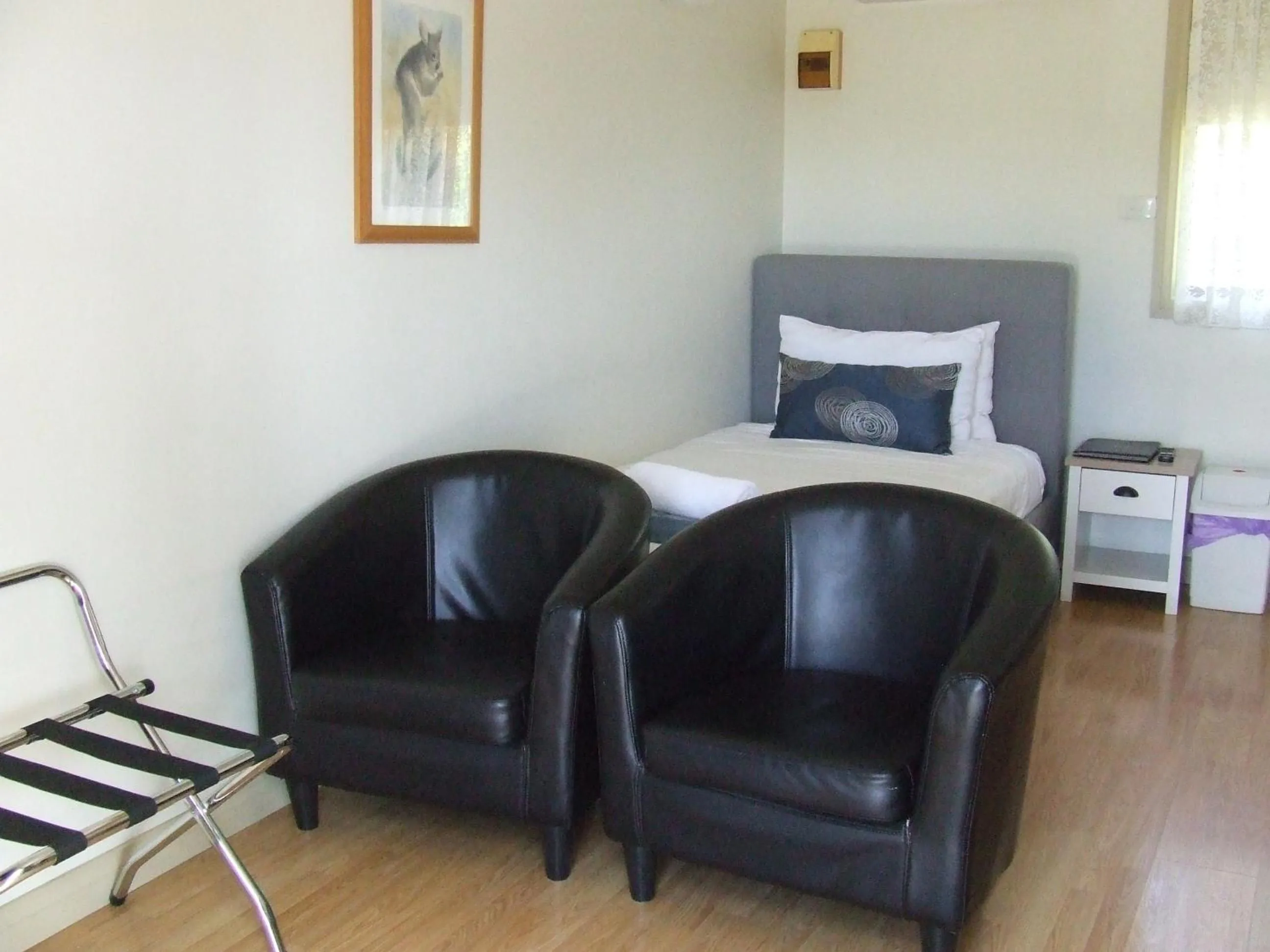 Seating area in Queechy Motel