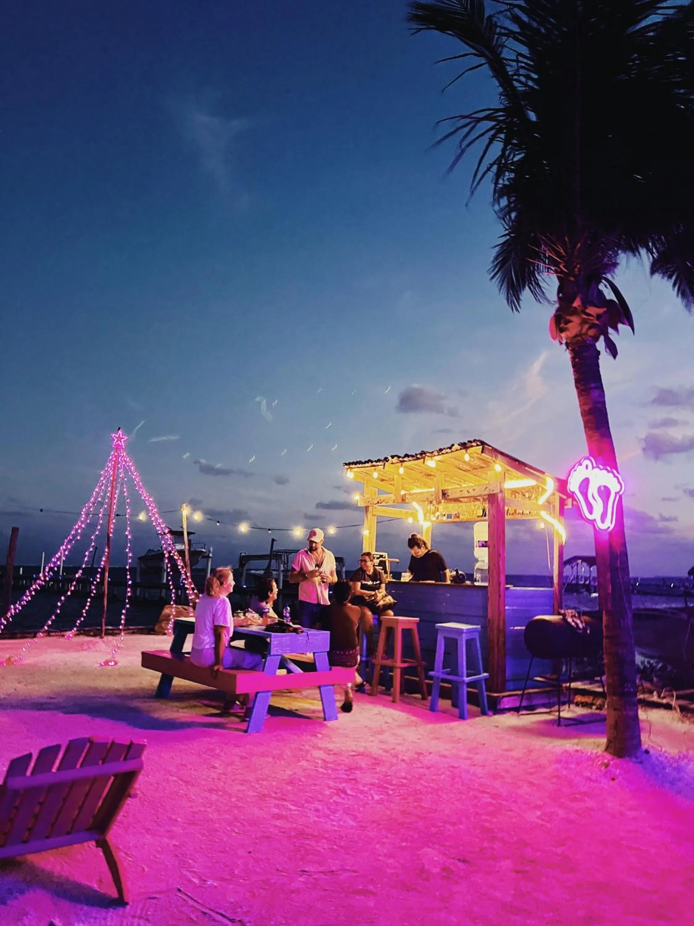 Barefoot Beach Belize