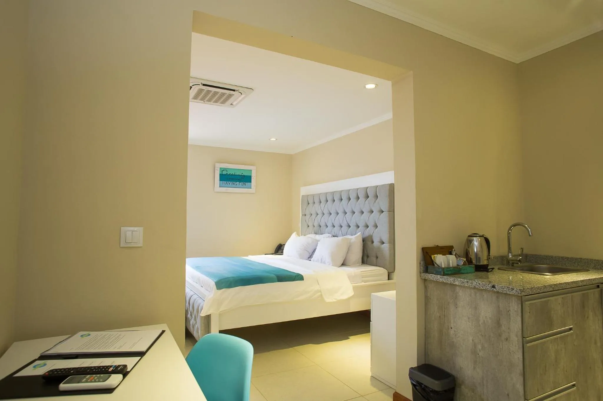 Bed in Hotel Islander Bonaire