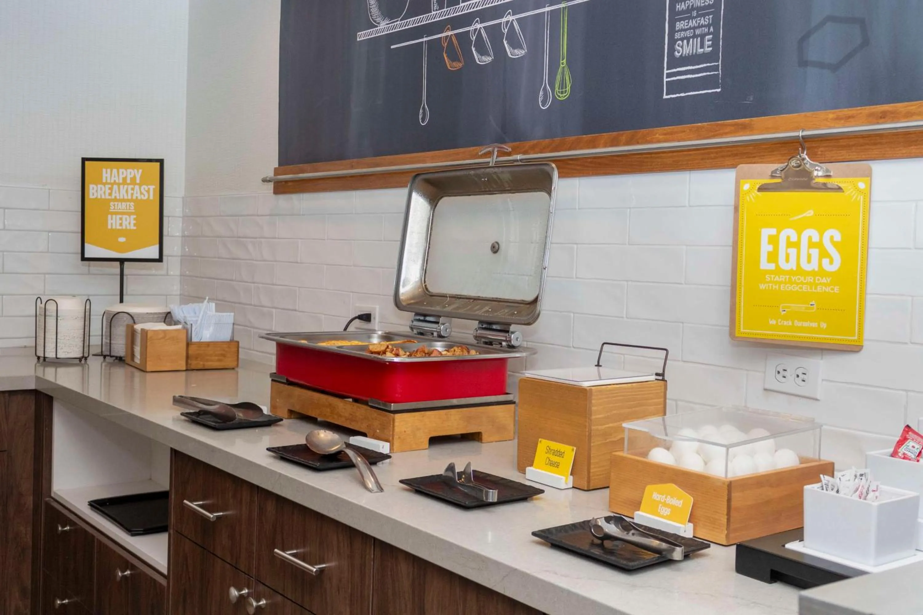 Breakfast in Hampton Inn & Suites Riverton