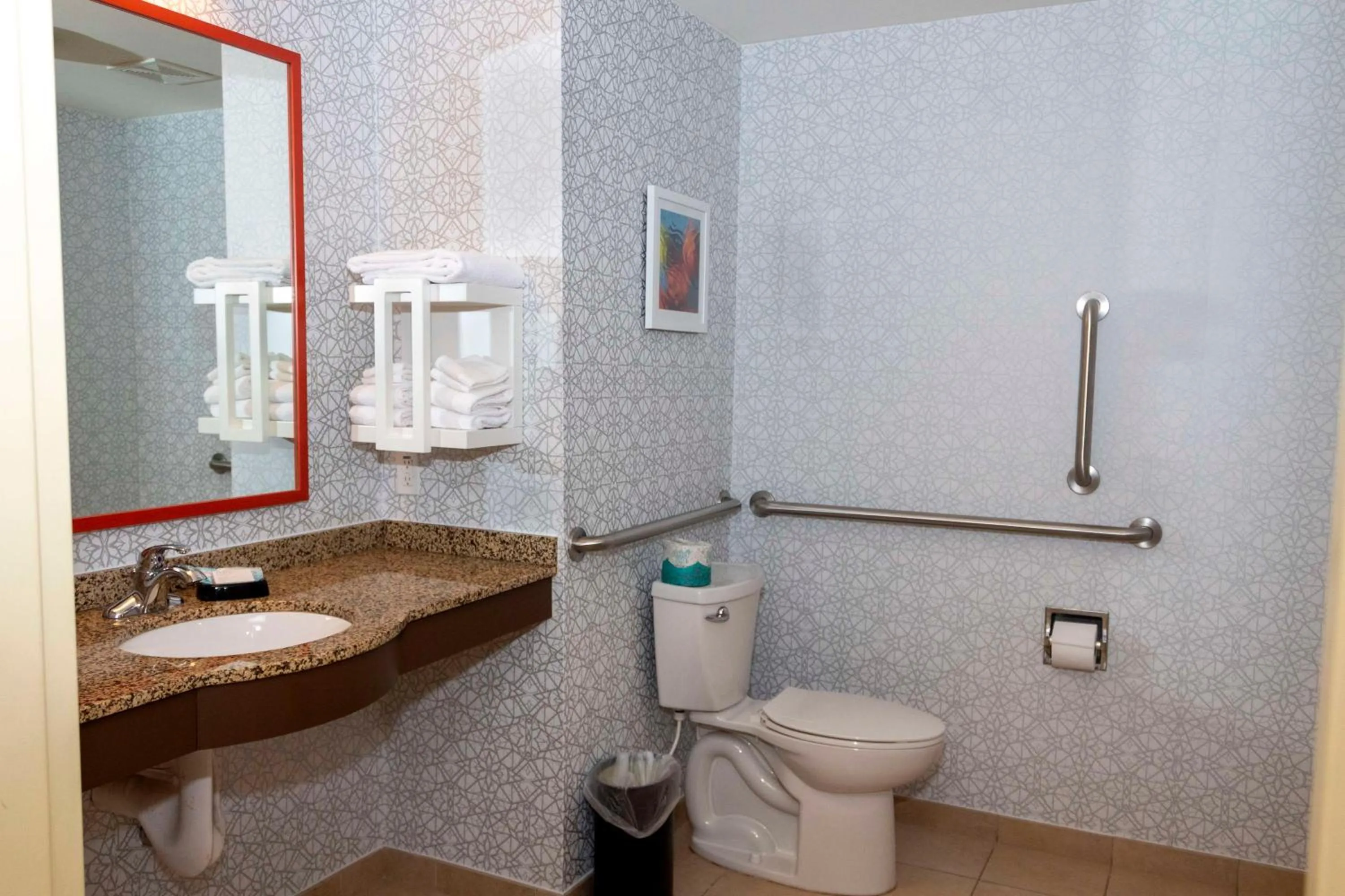 Bathroom in Hampton Inn & Suites Riverton