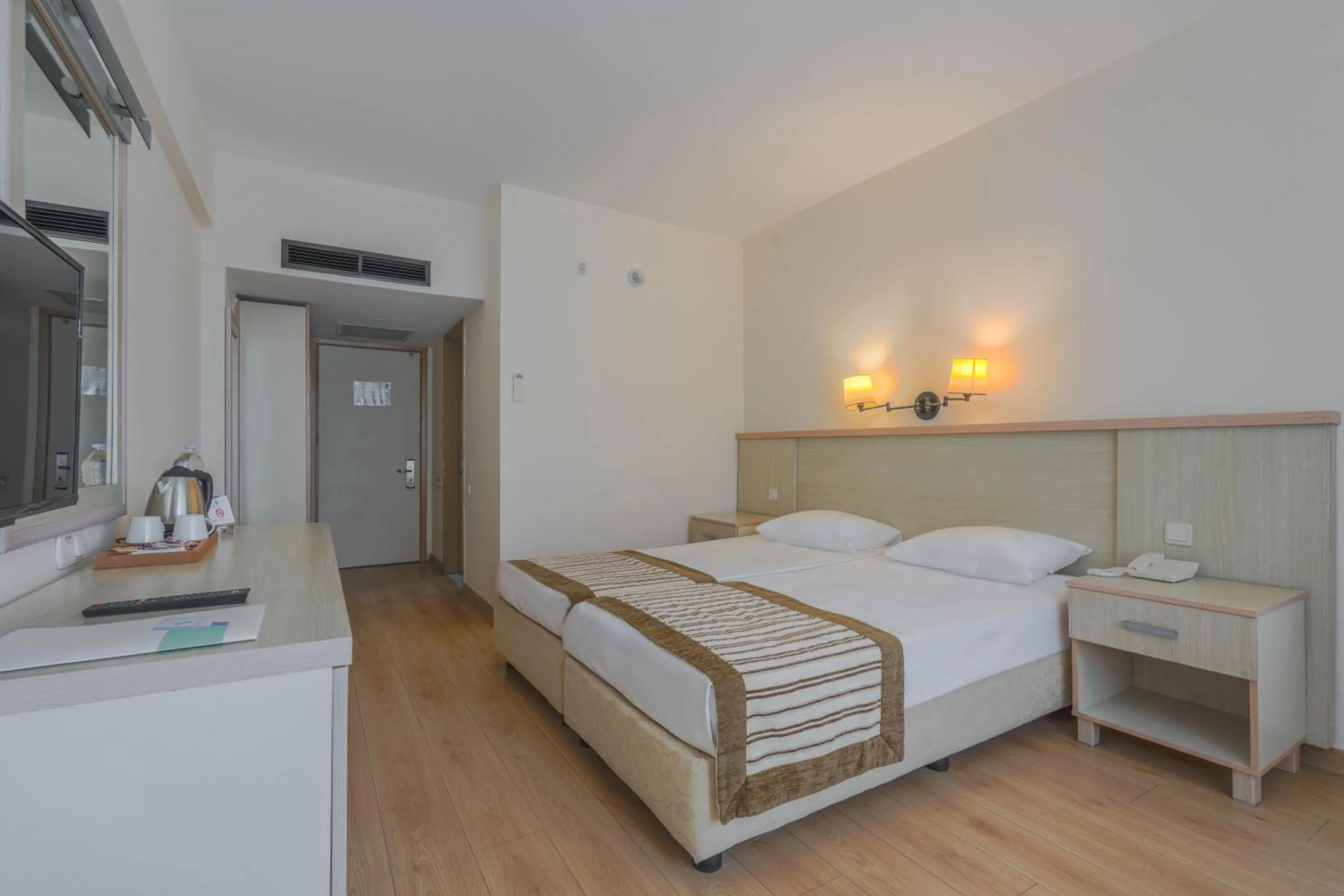 Photo of the whole room, Bed in Sural Garden Hotel