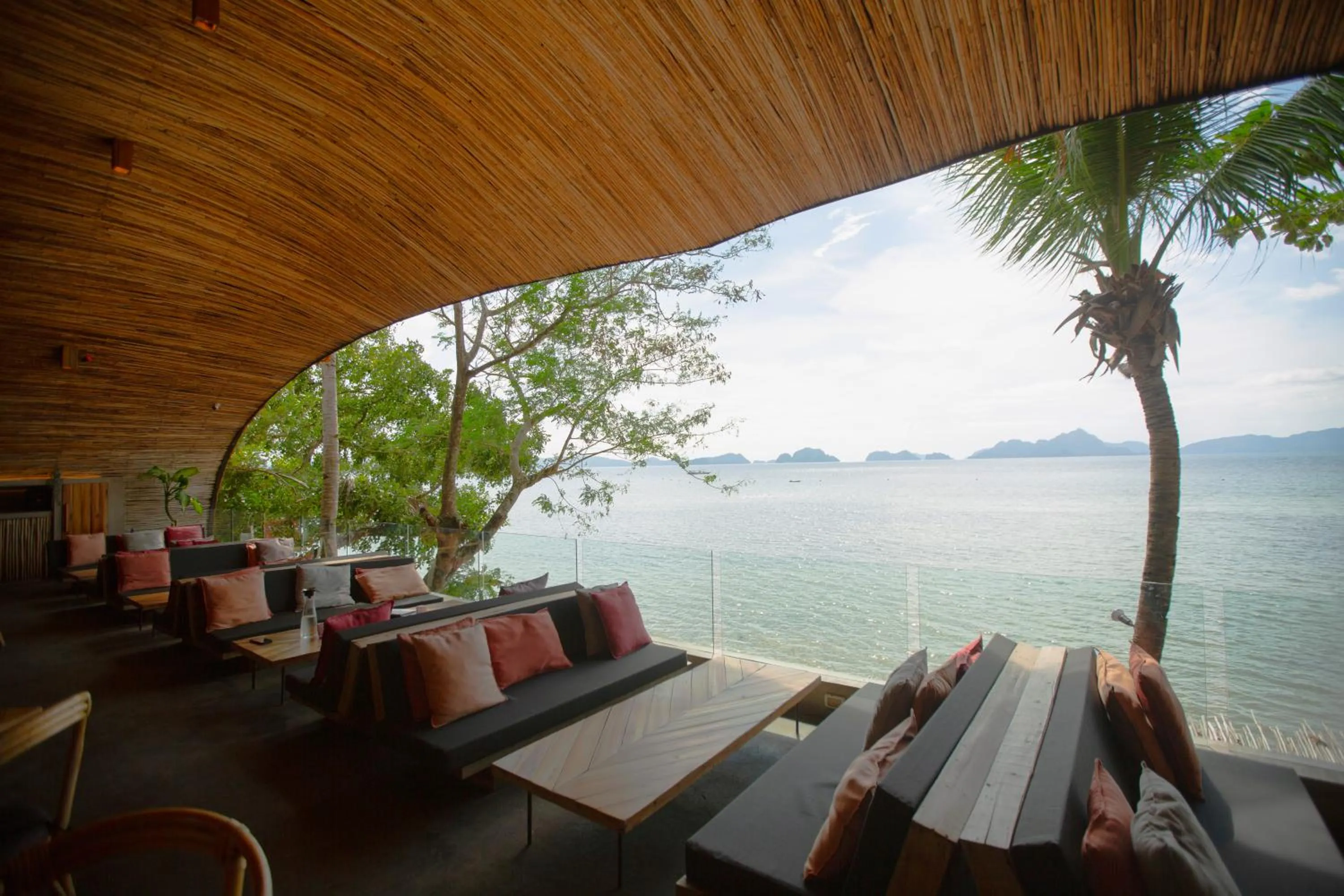 Restaurant/places to eat in Panorama Boutique Hotel & Beach Club