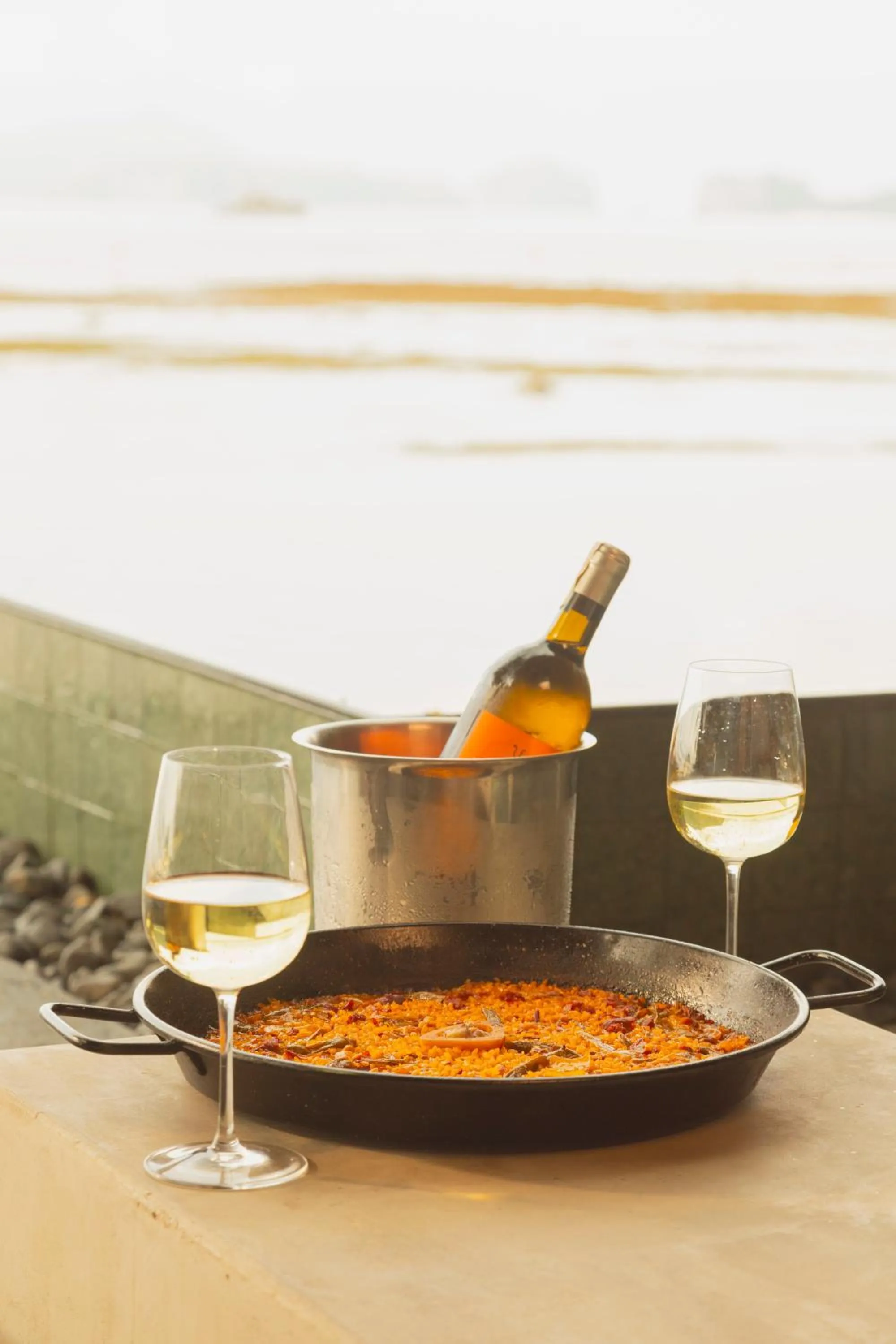 Alcoholic drinks in Panorama Boutique Hotel & Beach Club