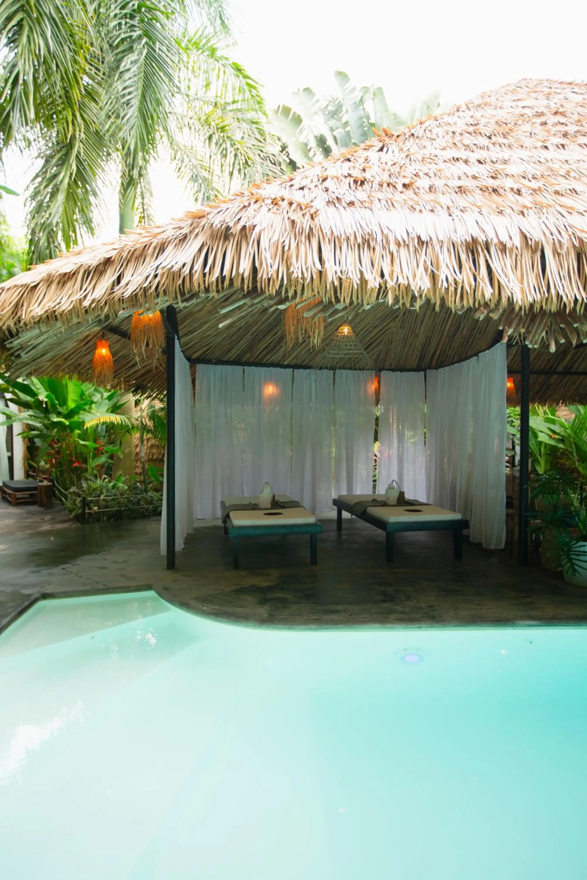 Massage in Panorama Boutique Hotel & Beach Club