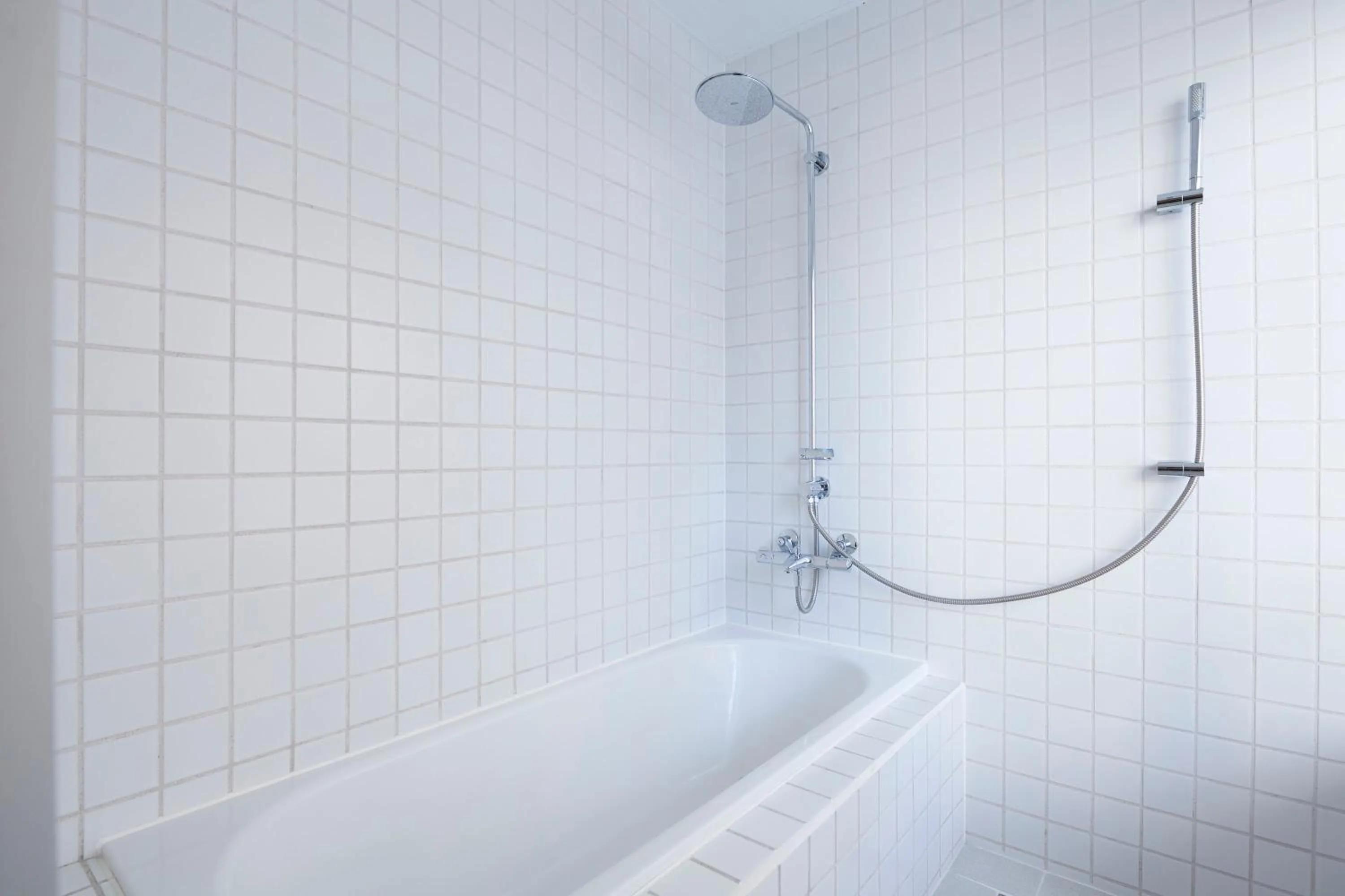 Bathroom in Turn Table