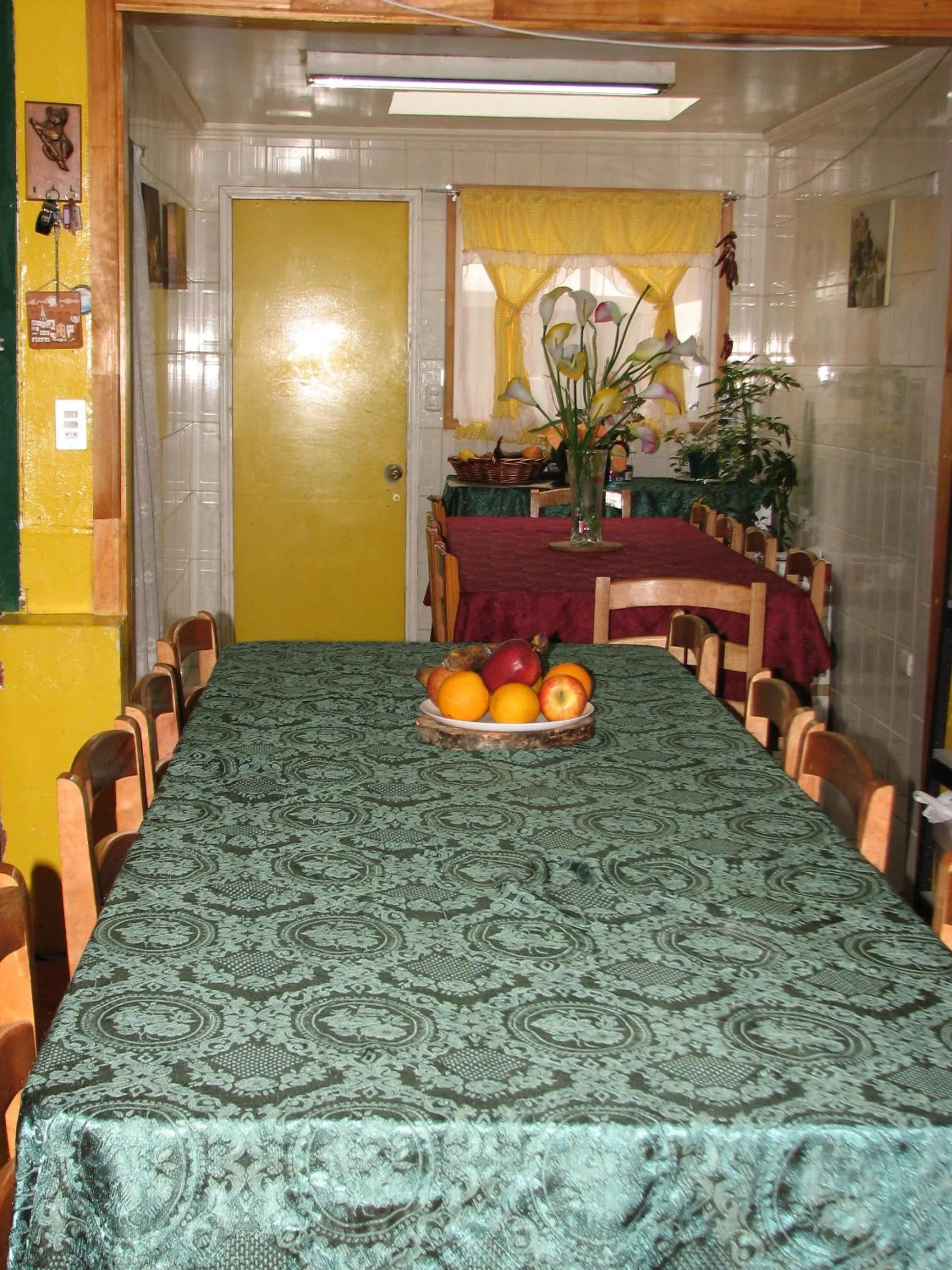 Dining area in Hostal El Mirador