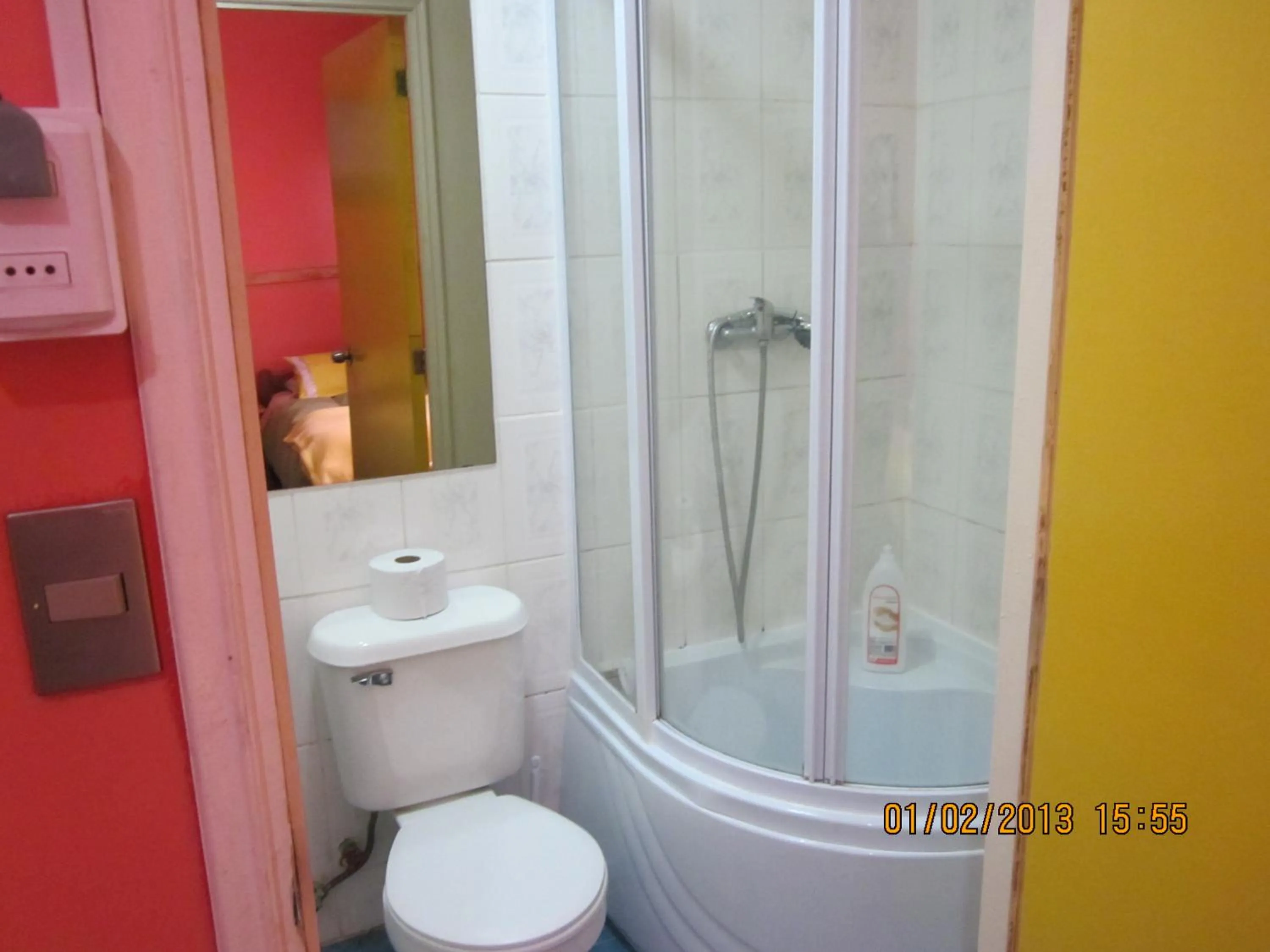 Bathroom in Hostal El Mirador