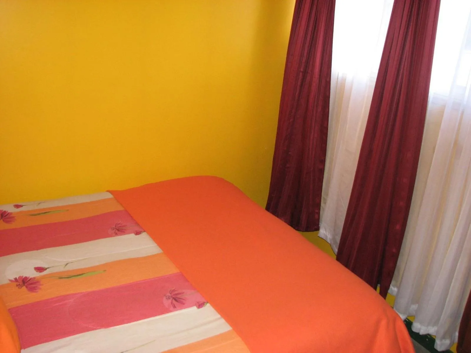 Bedroom, Bed in Hostal El Mirador