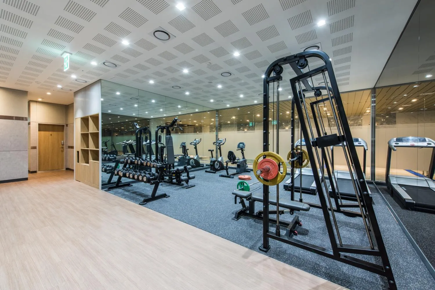 Fitness centre/facilities in ENA Suite Hotel Namdaemun
