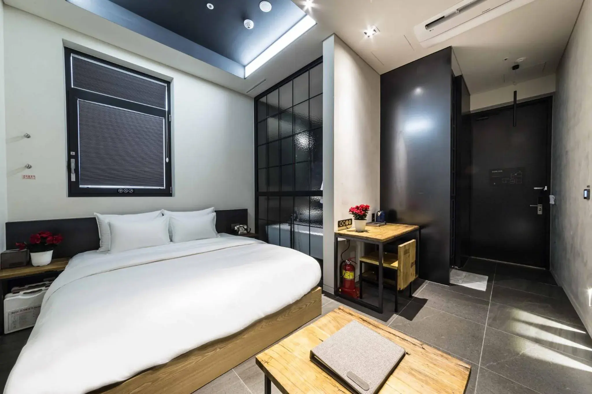 Deluxe Double Room in Hotel the Artist Dongdaemun Deluxe Double Room in Hotel the Artist Dongdaemun