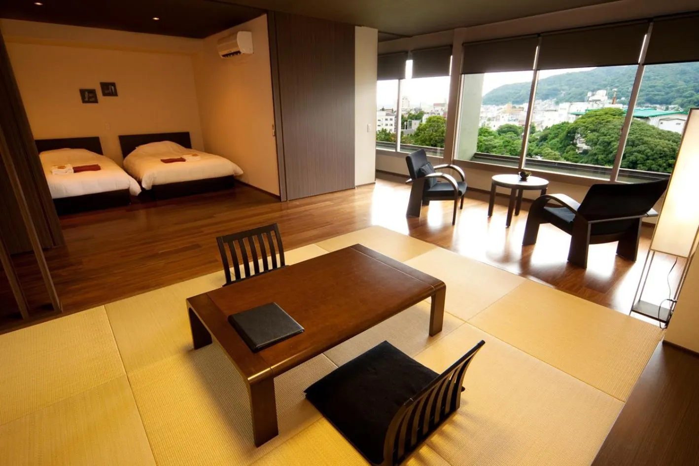 Photo of the whole room, Bed in Ito Yukitei