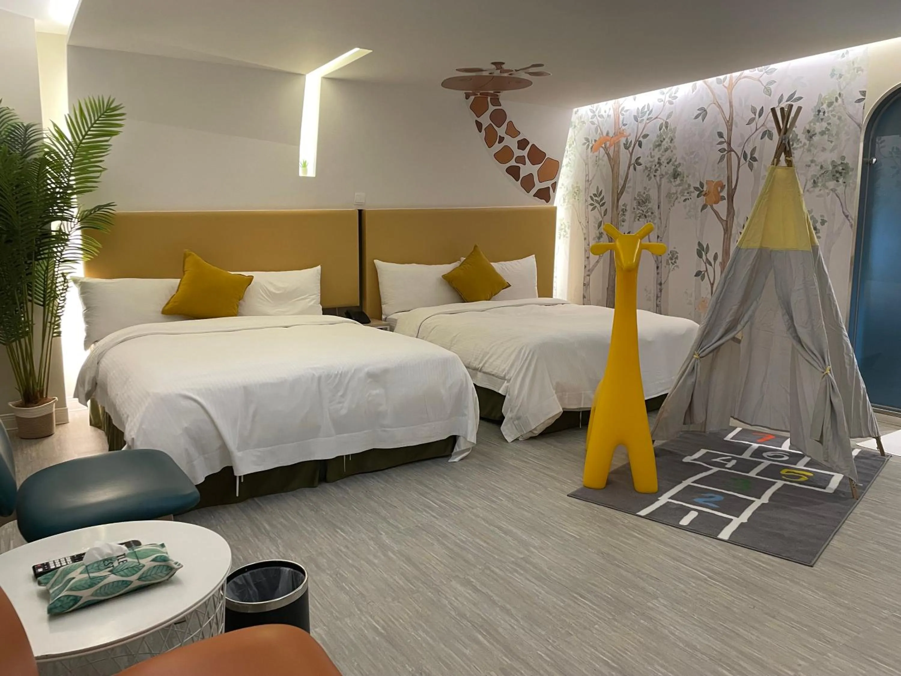 Bed in Ya Nold Hot Spring Hotel