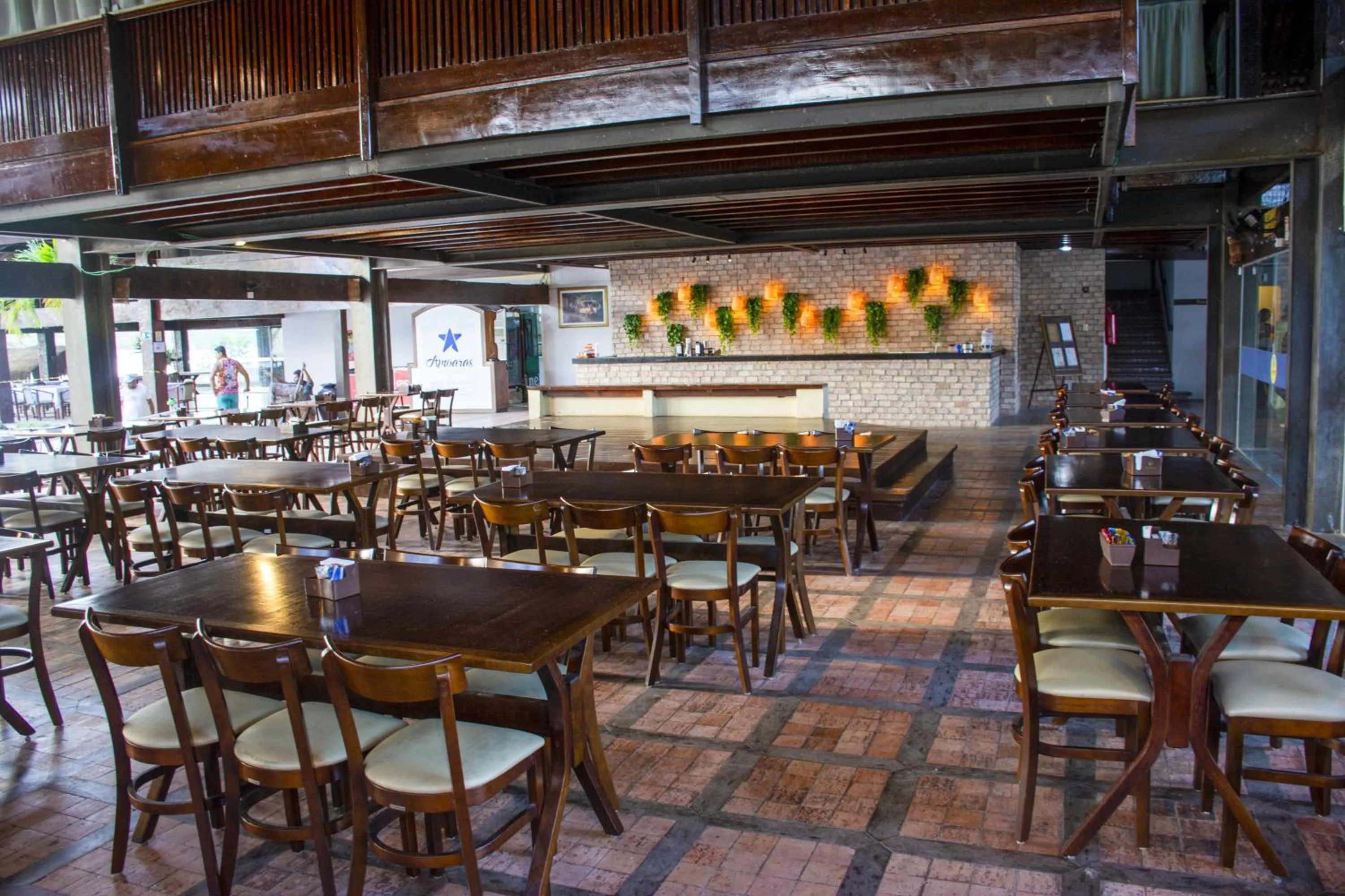 Restaurant/places to eat in Amoaras Resort