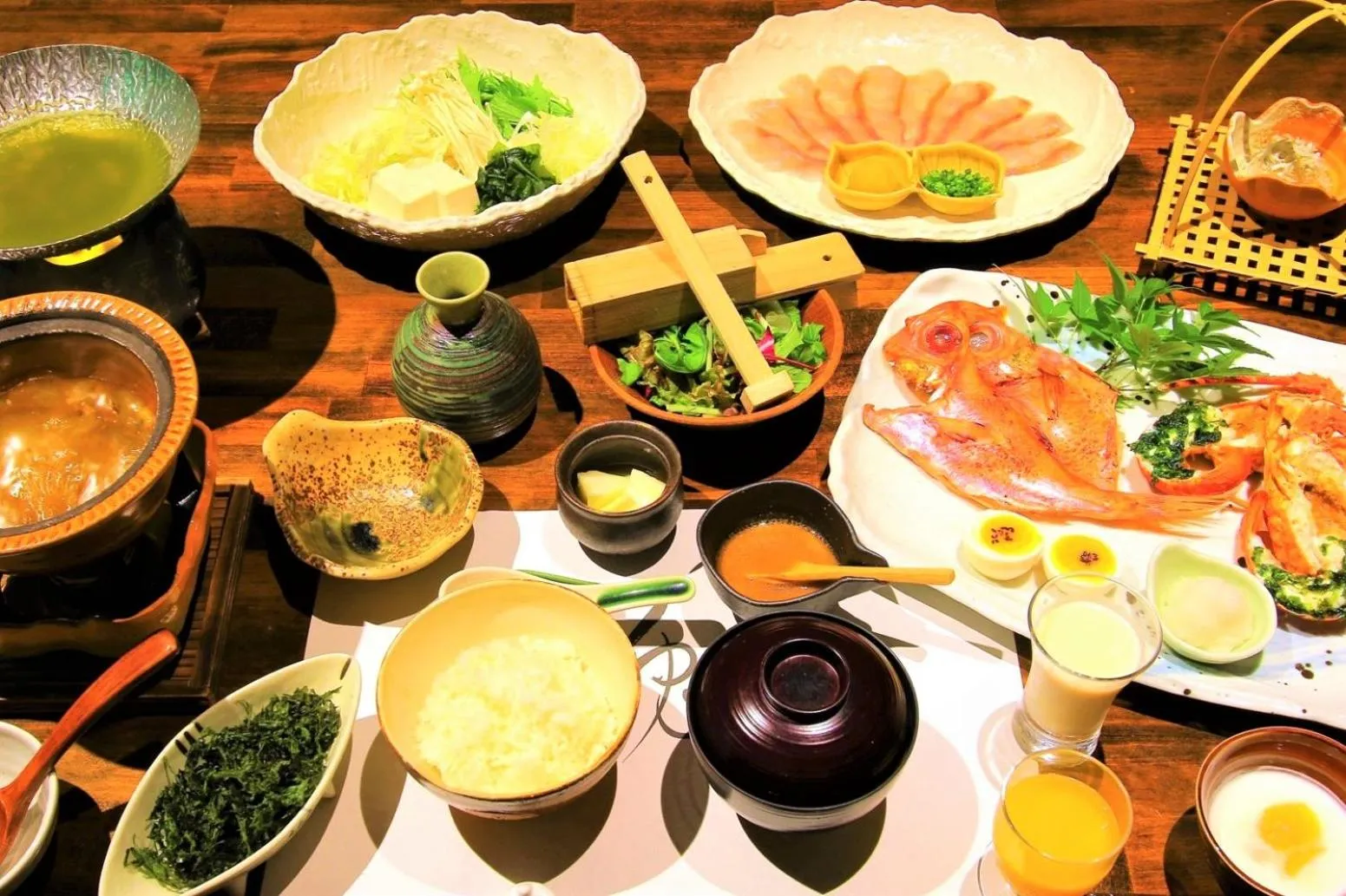 Asian breakfast in Tsuki no Usagi