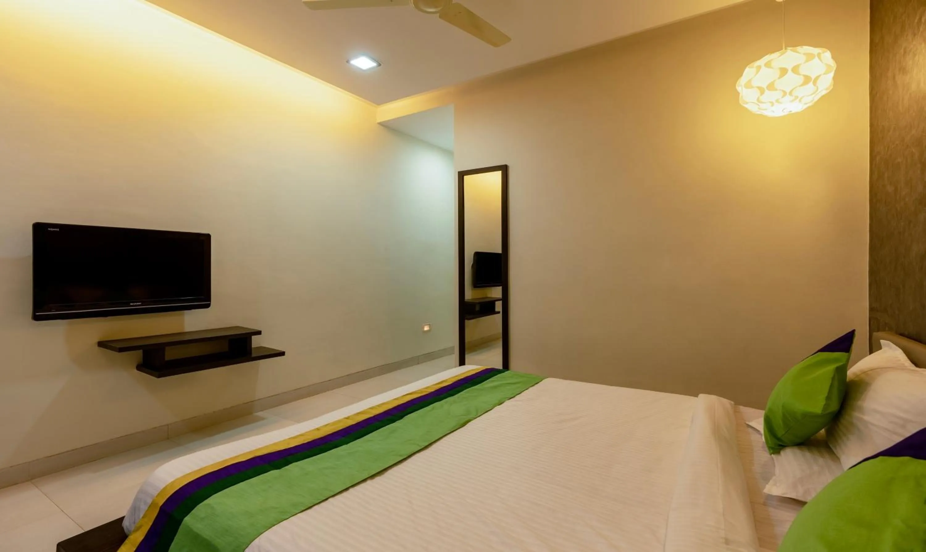 Bed in Treebo Midvalley Residence