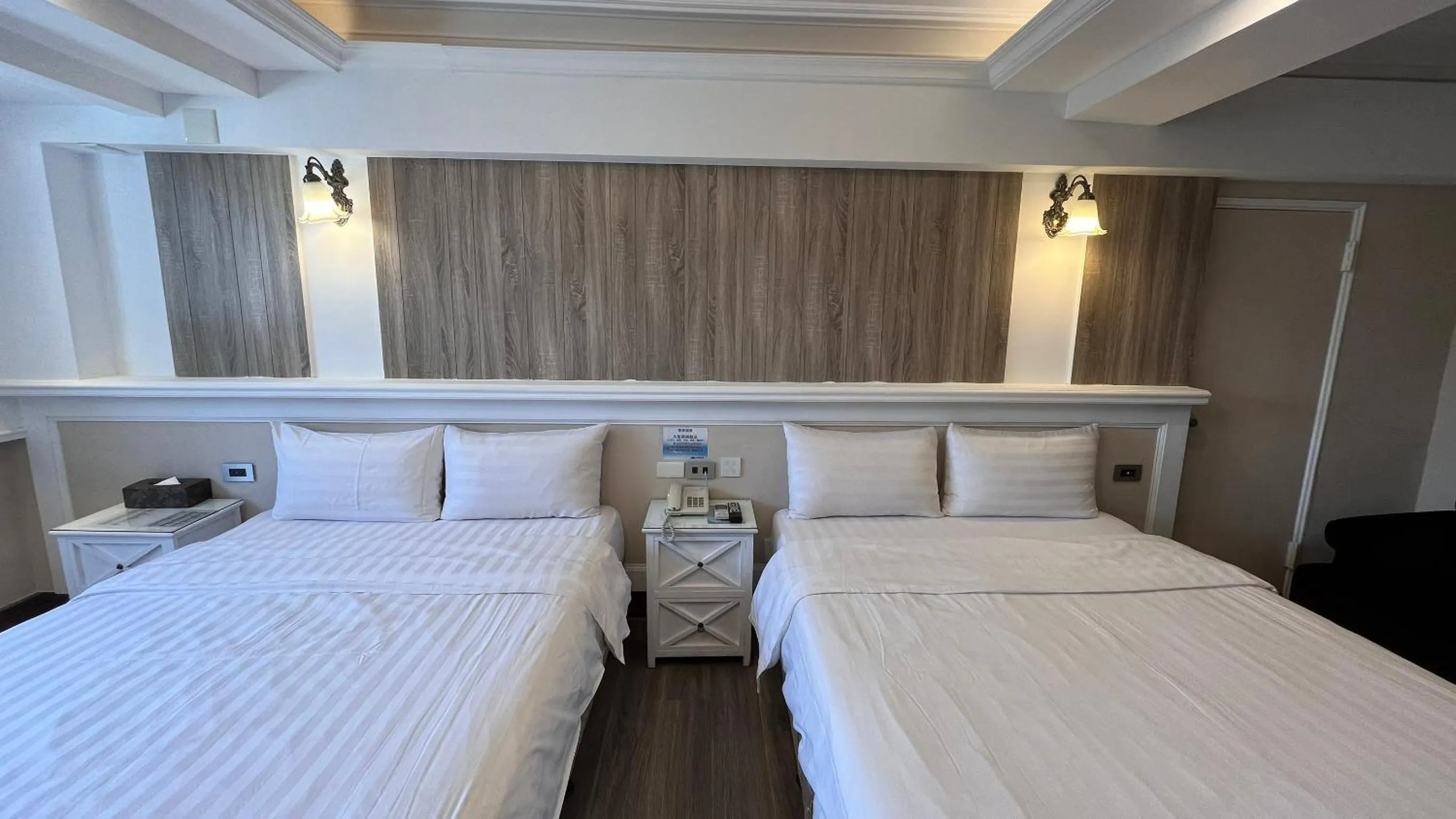 Bed in Migo Hotel
