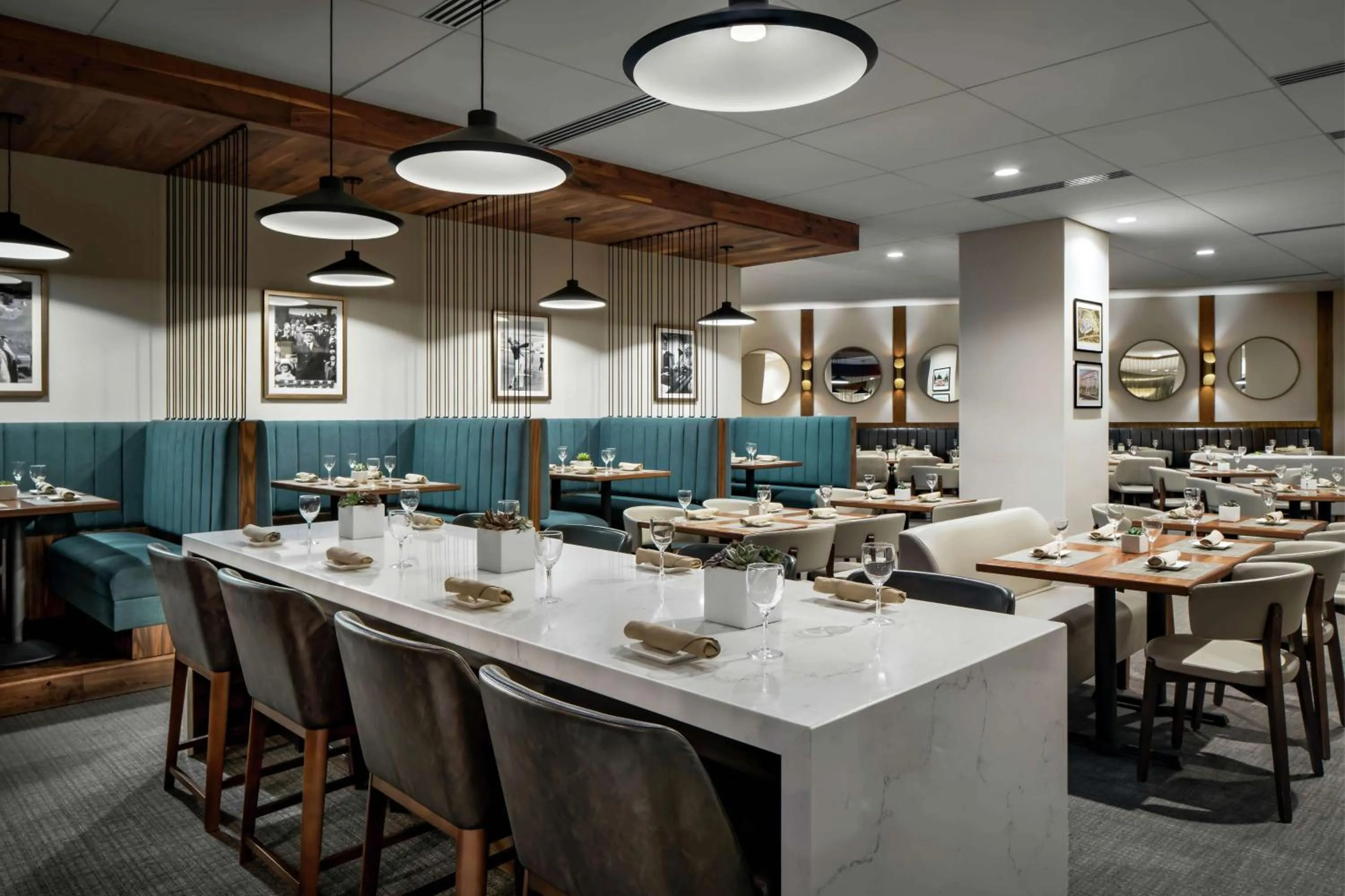 Restaurant/places to eat in Washington Hilton