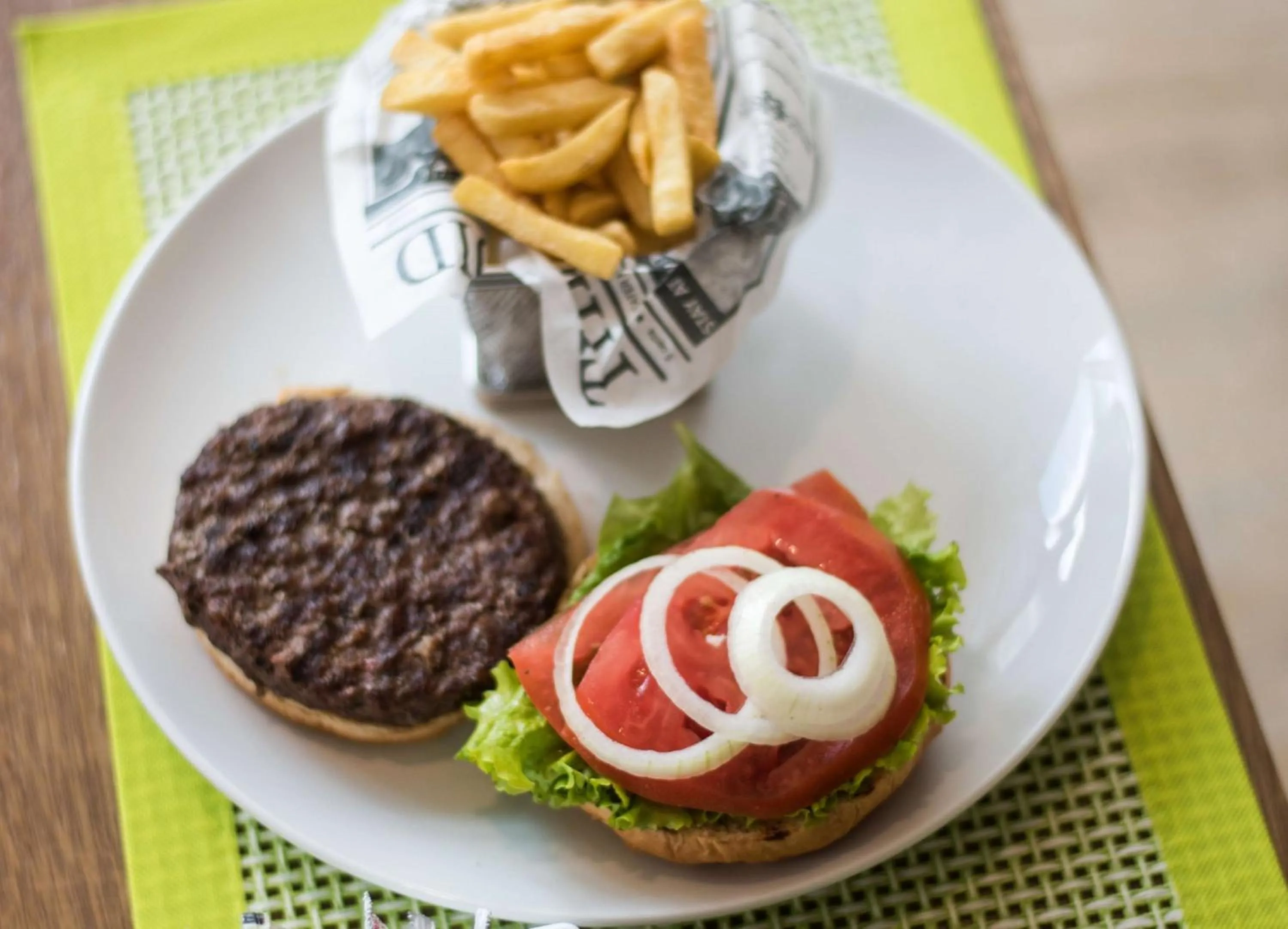 Dining area in Hampton By Hilton Santo Domingo Airport