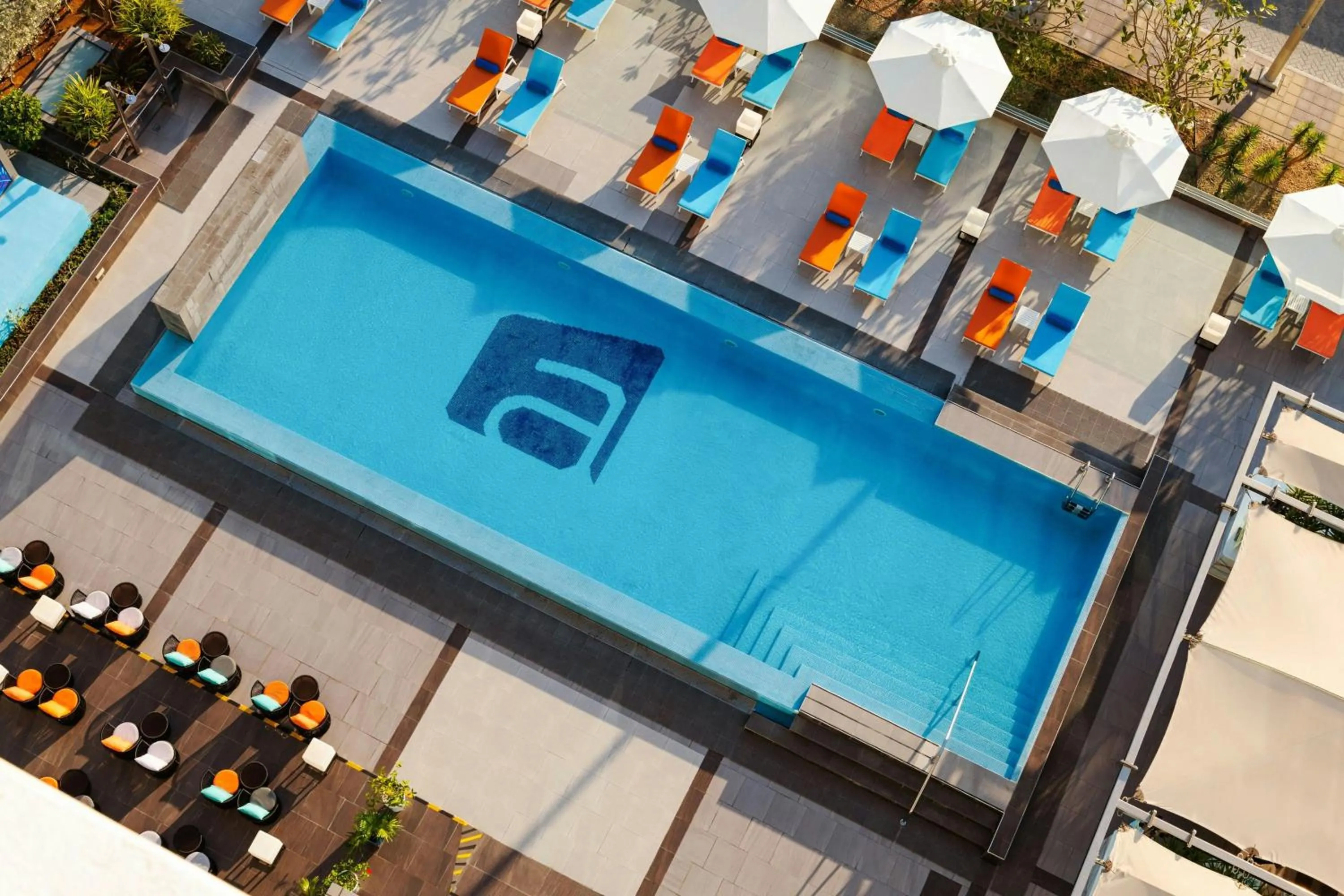 Swimming pool in Aloft Palm Jumeirah