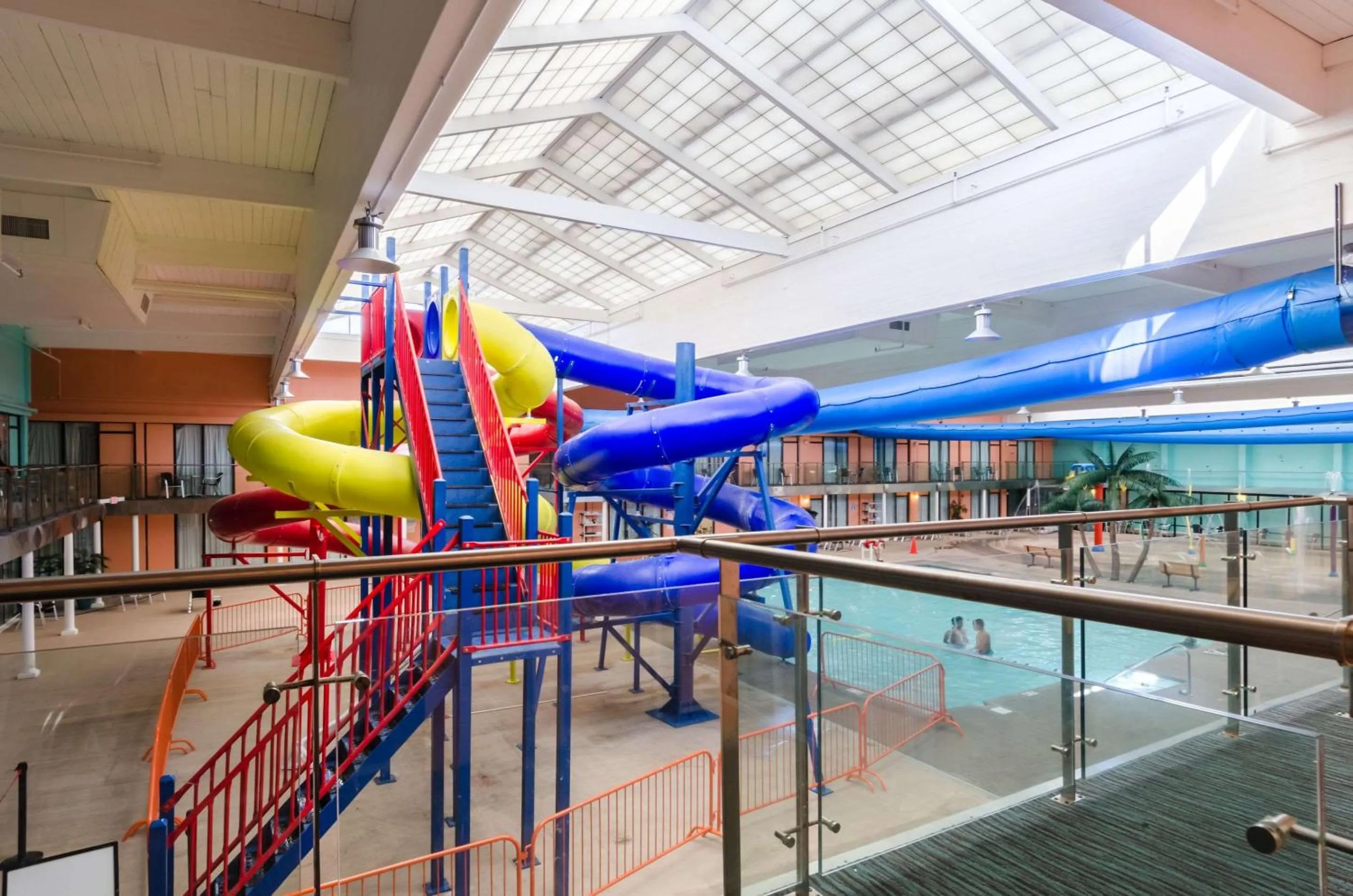 Photo of the whole room in Clarion Hotel Aqua Lagoon Waterpark