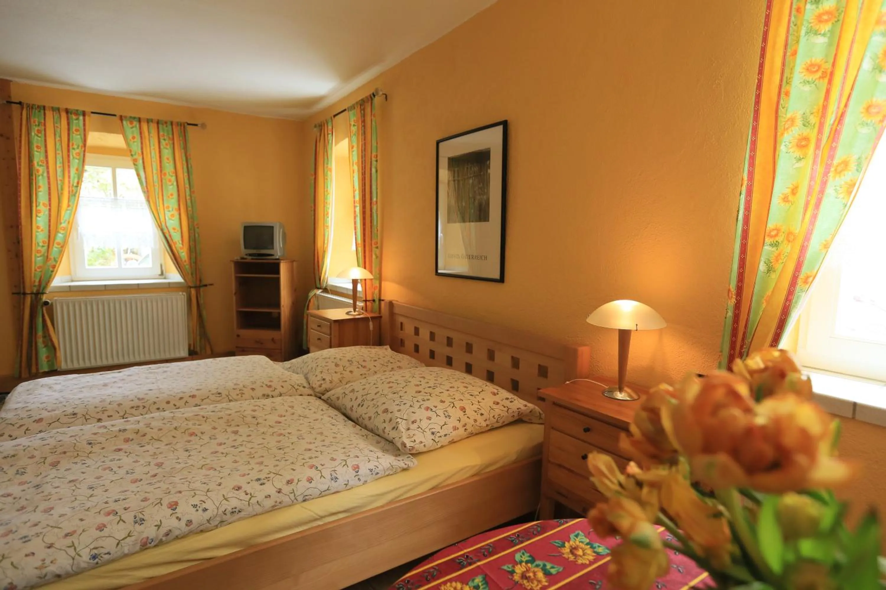 Photo of the whole room, Bed in Hotel Weingewolbe