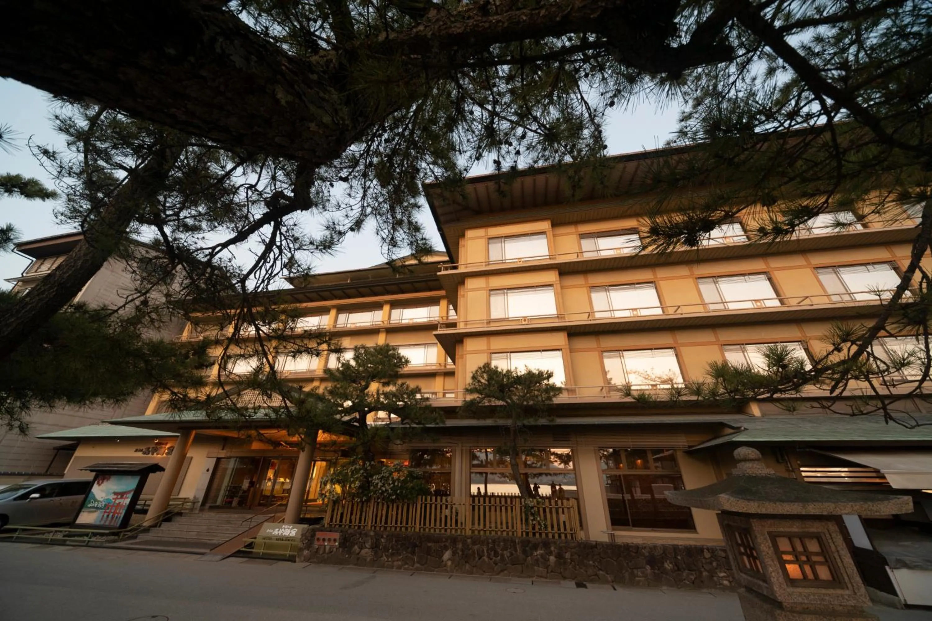 Hotel Miya Rikyu