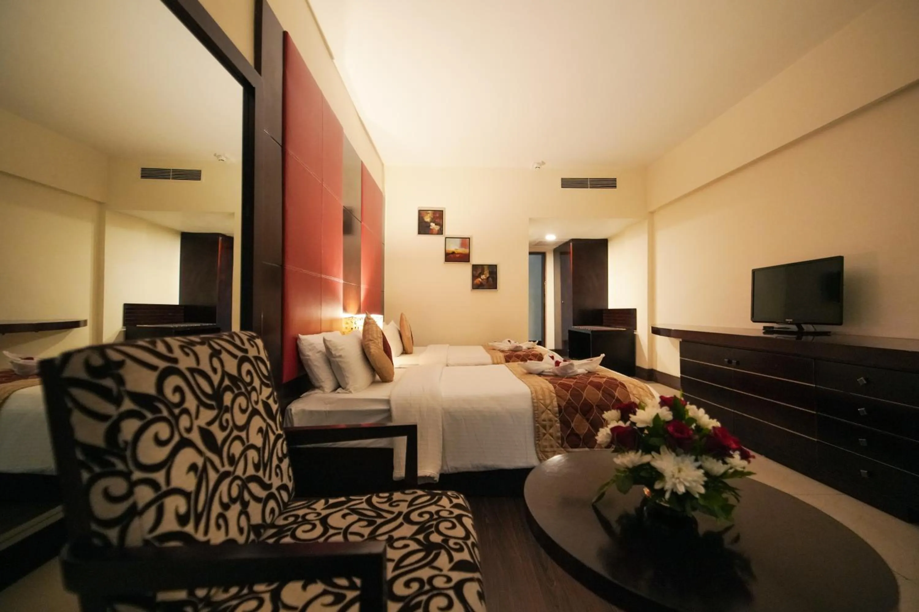 Bed in The South Park Hotel