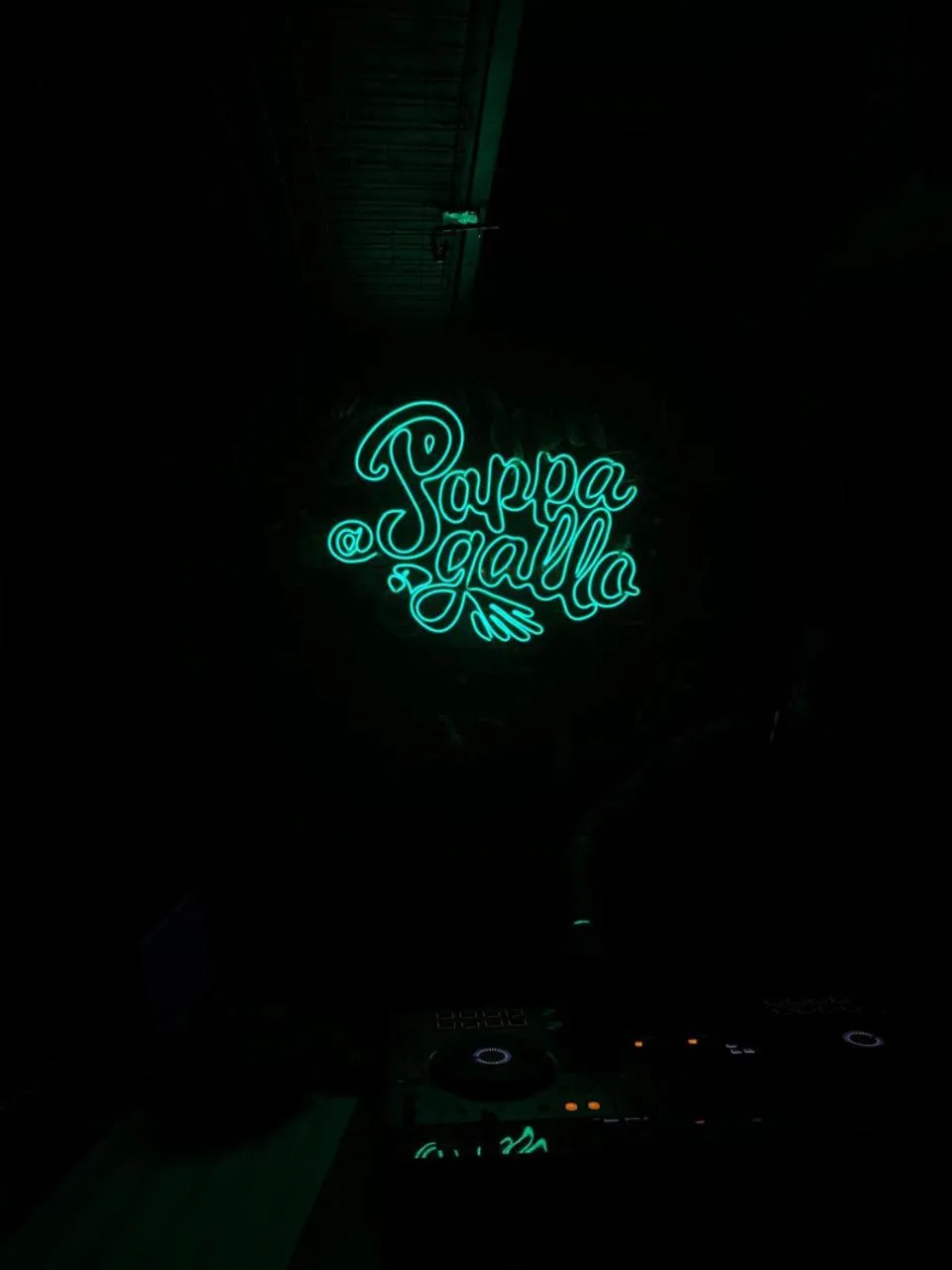 Restaurant/places to eat in Clarion Bella Casa at Airport