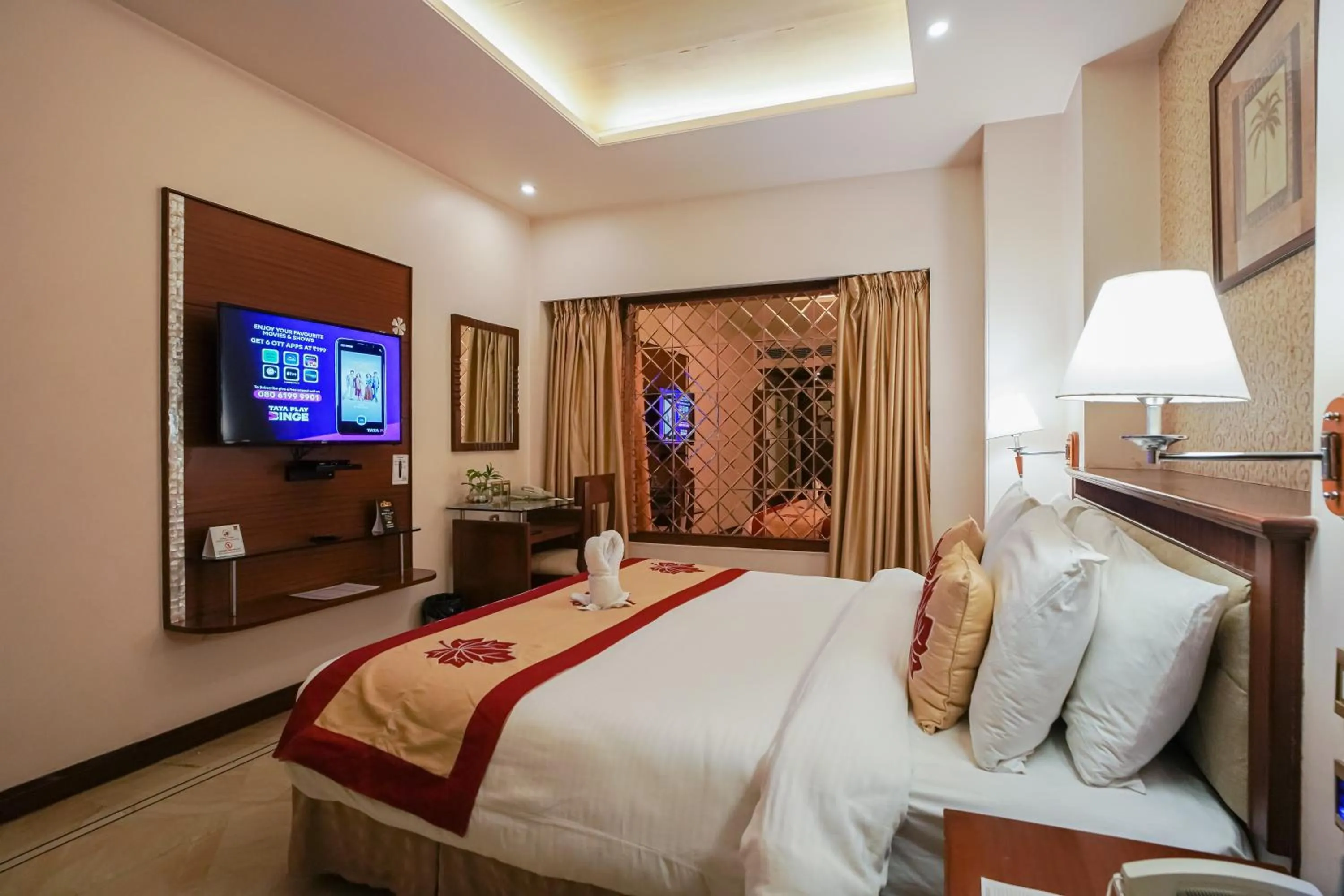 Guests, Bed in Clarion Bella Casa at Airport