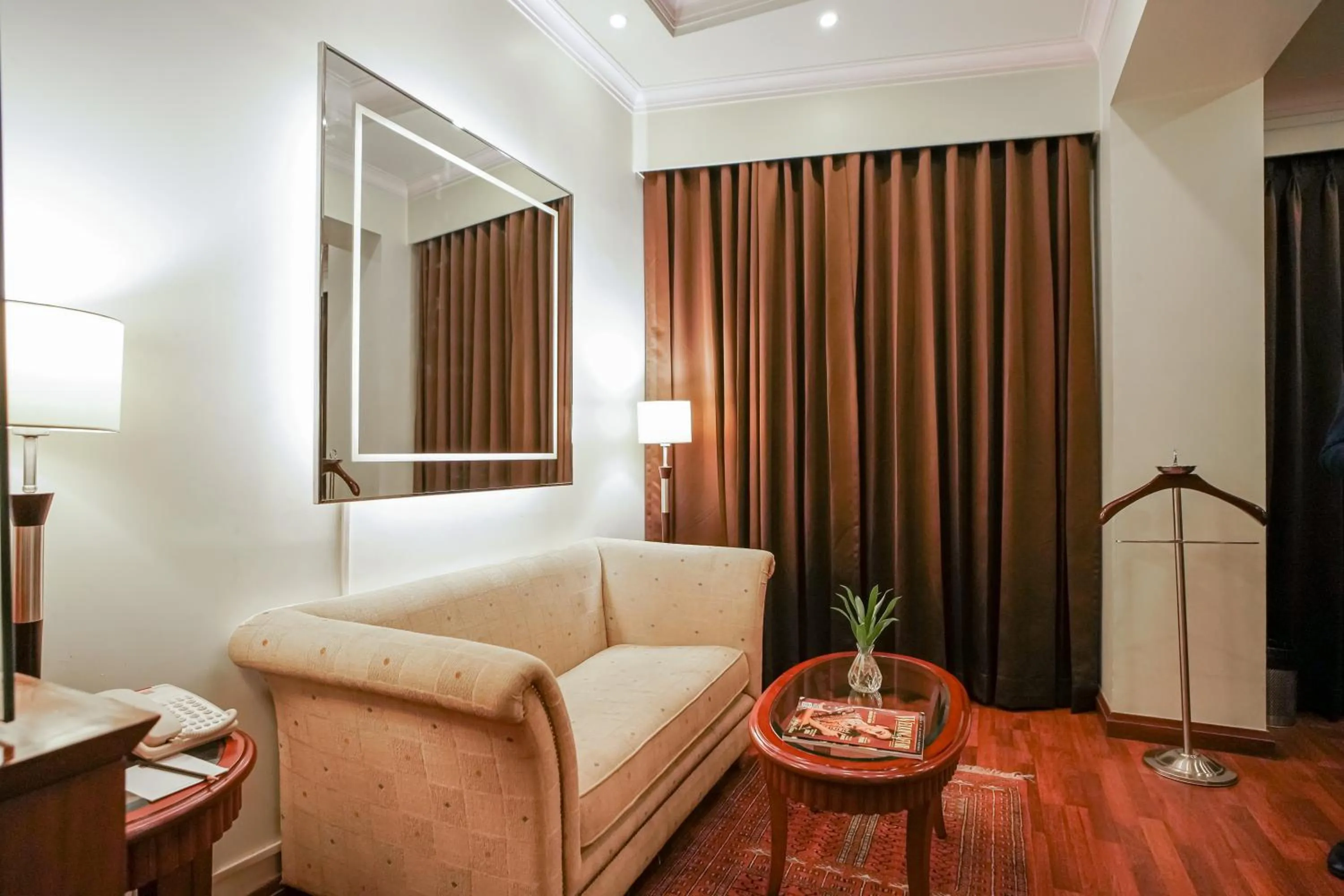 Communal lounge/ TV room, Bed in Clarion Bella Casa at Airport