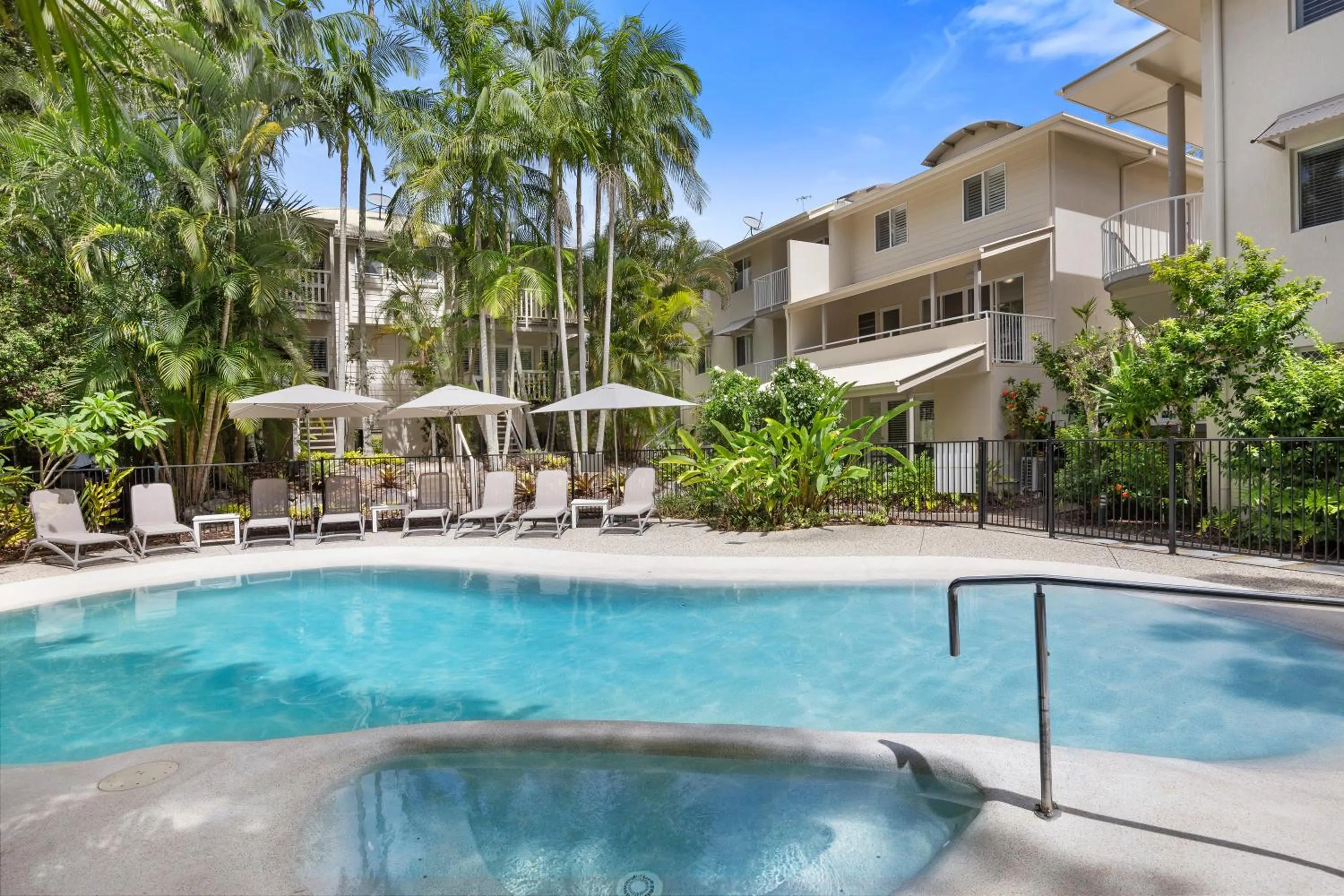 Garden view in Sunset Cove Noosa