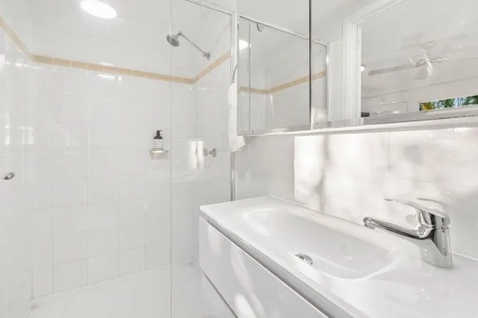 Bathroom in Sunset Cove Noosa