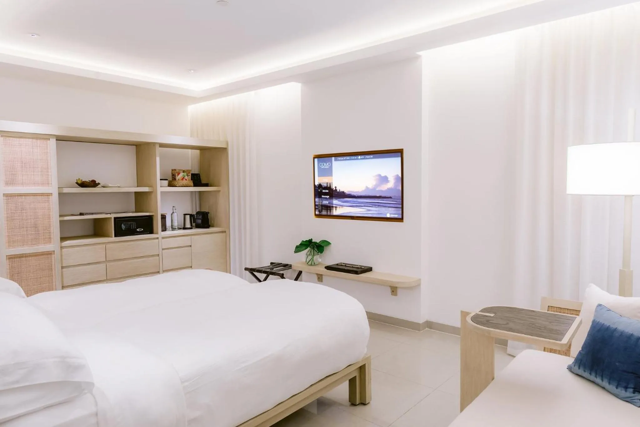 Photo of the whole room, Bed in COMO Uma Canggu