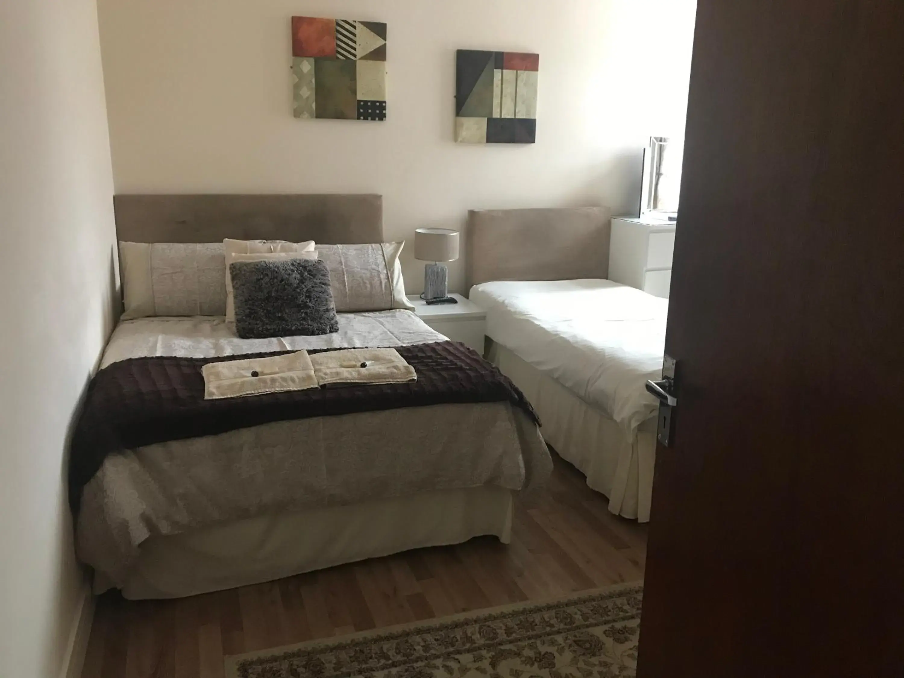 Deluxe Double Room with Shower in Abbey Lodge Guest House Deluxe Double Room with Shower in Abbey Lodge Guest House