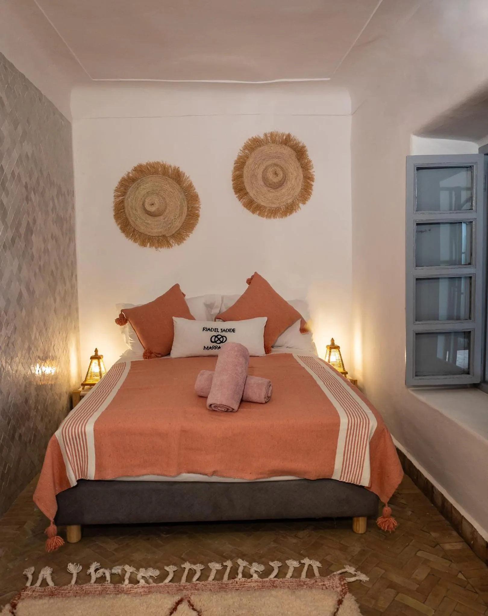 Bed in Riad El Jadide