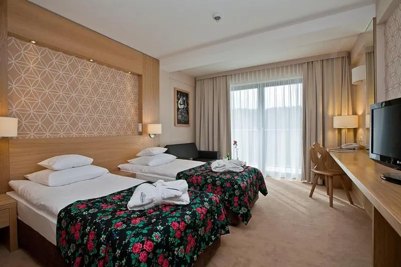 Bed in Hotel BUKOVINA